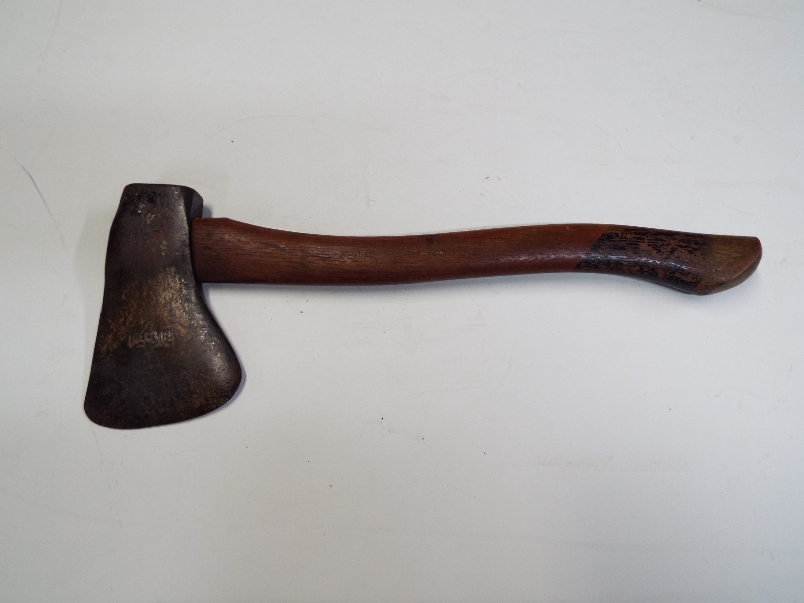Vintage PLUMB Hatchet Axe Wood Log Split Tool 2 Lb 2.5oz 17in USA
