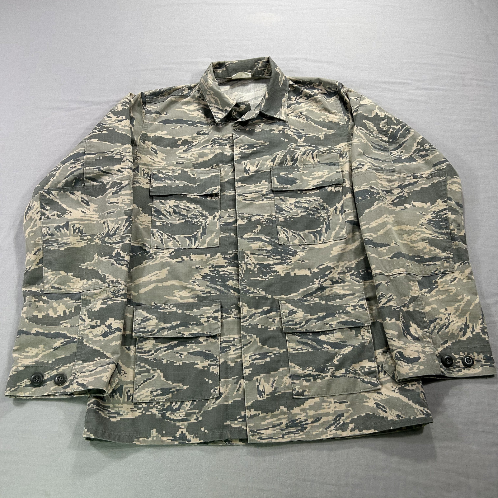 US Air Firce USAF Digital Camo Coat Mens 36 Small BDU Field Jacket Utility