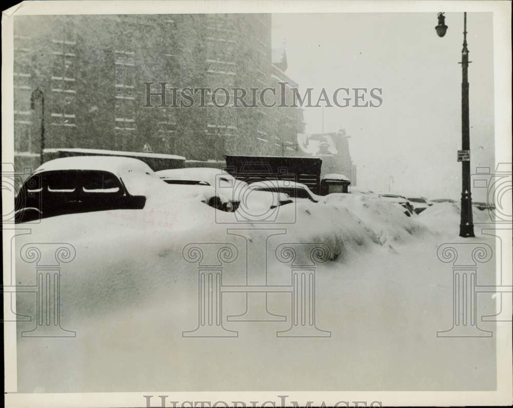 1945 Press Photo Snow covered vehicles during storm in Albany, New York