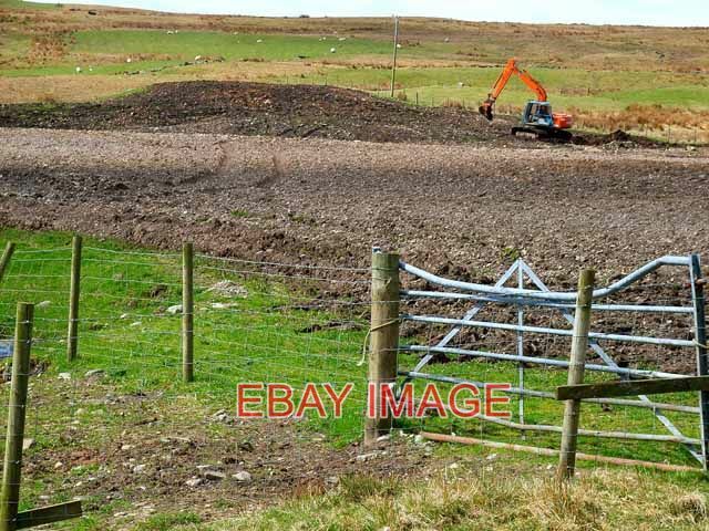 PHOTO  EXCAVATIONS AT PULARYAN NOT TOO SURE WHAT IS GOING ON HERE. 2006