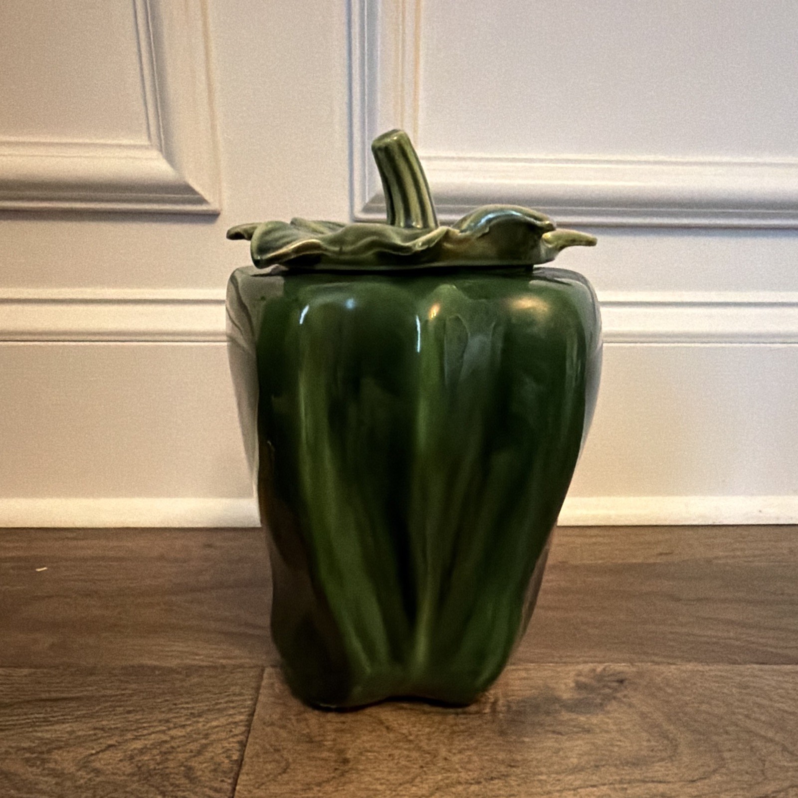 McCoy Vintage Green Bell Pepper Cookie Jar Canister #157 U.S.A.