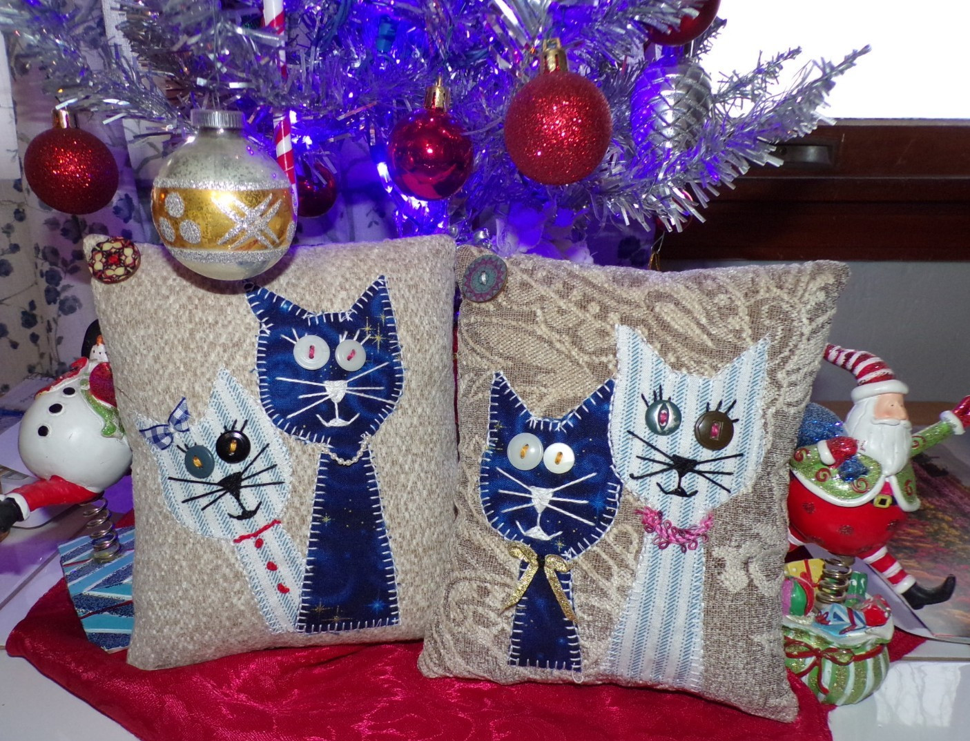 Handmade Christmas Cat Shelf Pillows (Set of 2): Whimsical Folk Art Decor