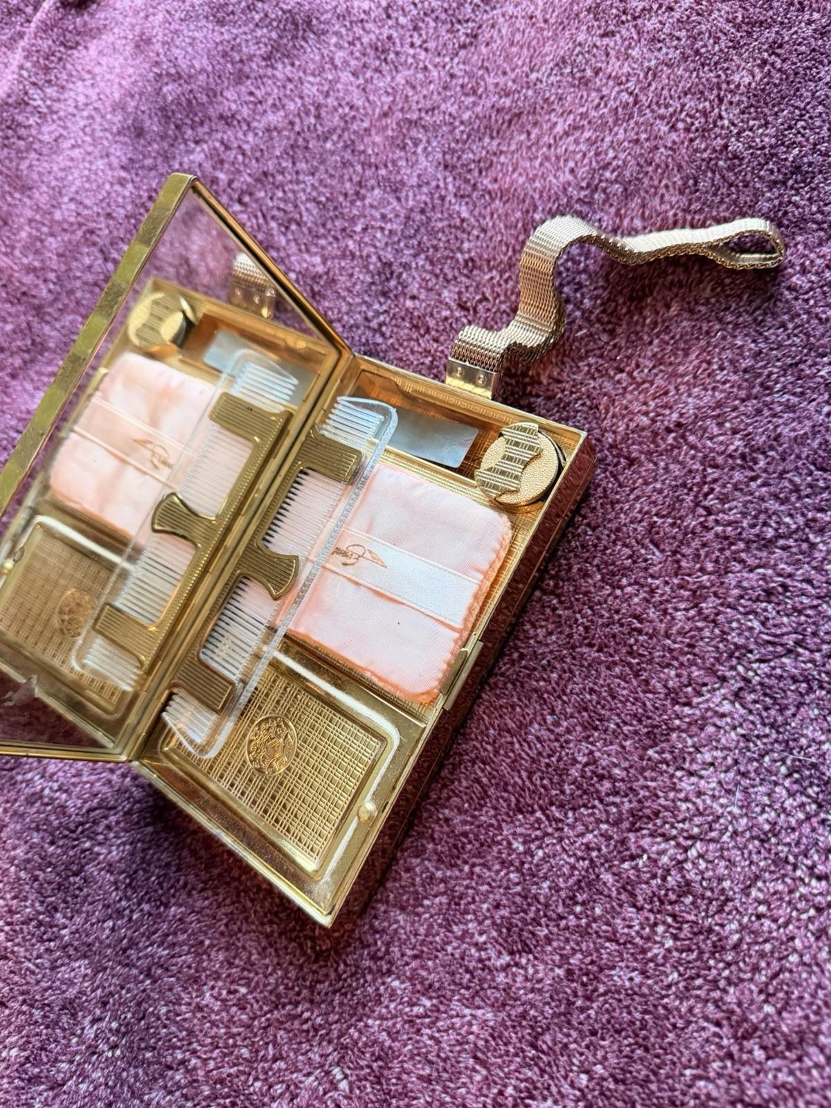 VTG 1930s Evans Doublesided Wave Pattern Compact Clutch Wristlet Gold 