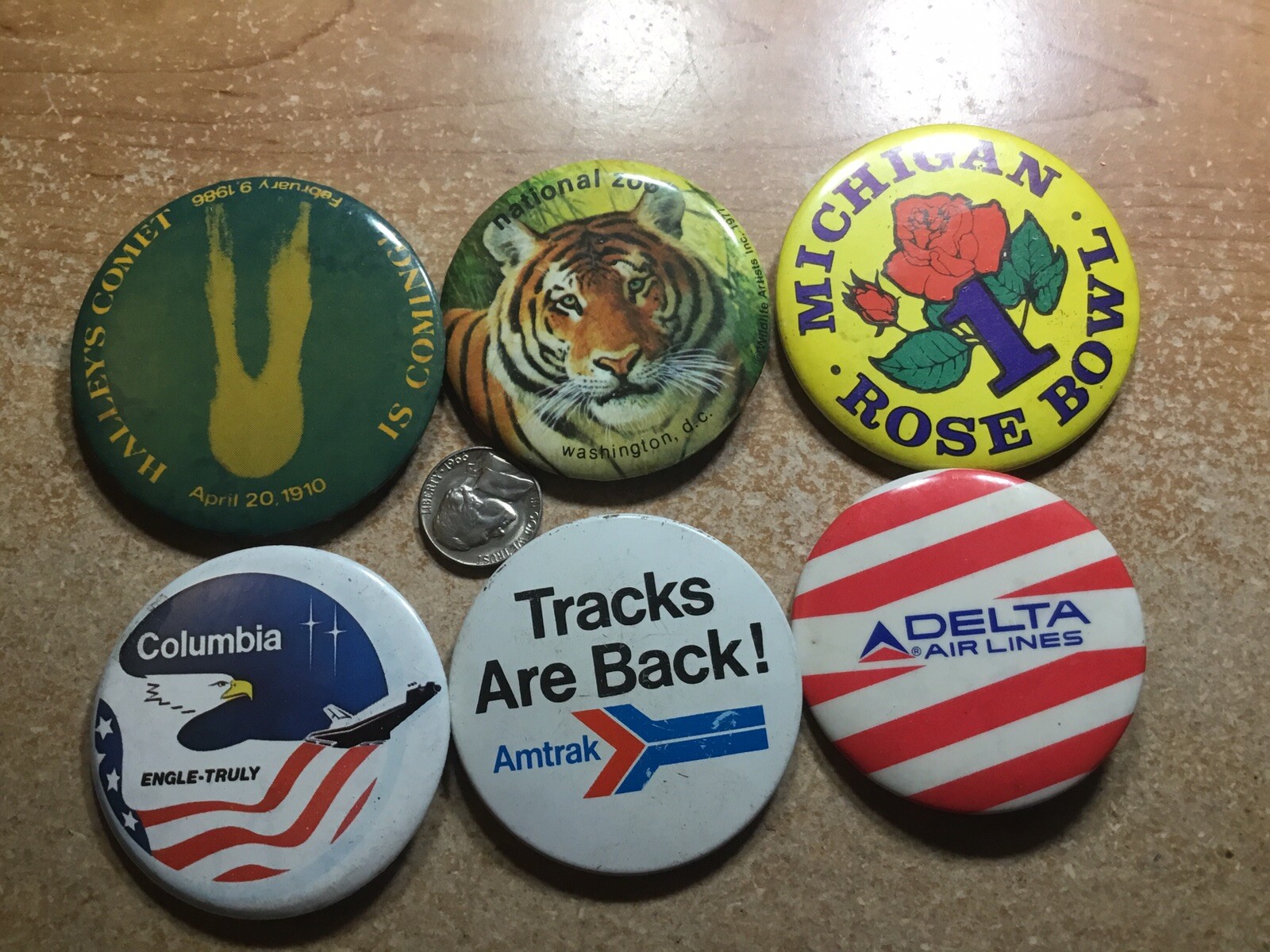 6 Vintage Large 2.5” Pins Collection w/6 Pin Lot 113222 32tk