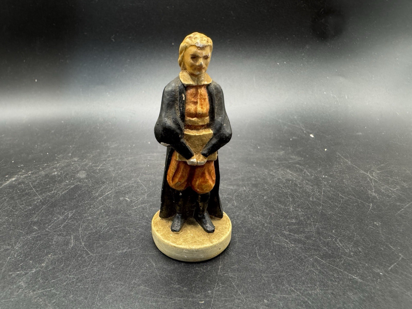 Vintage Antique Chalkware Pilgrim Man Figurine Small 3\