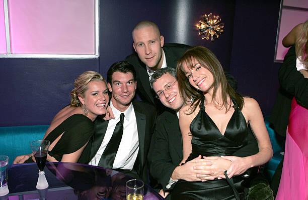 Rebecca Romjin Jerry O Connell and Michael Rosenbaum with guest Old Photo 1