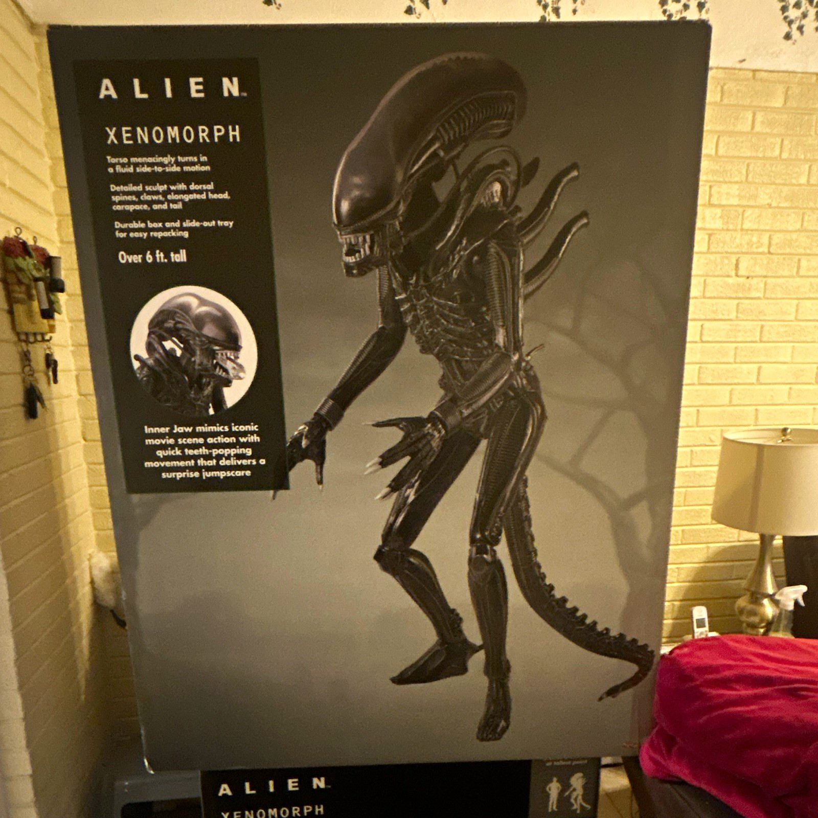 HUGE Spirit Halloween Alien Xenomorph 6’8” animatronic NIB 2026 