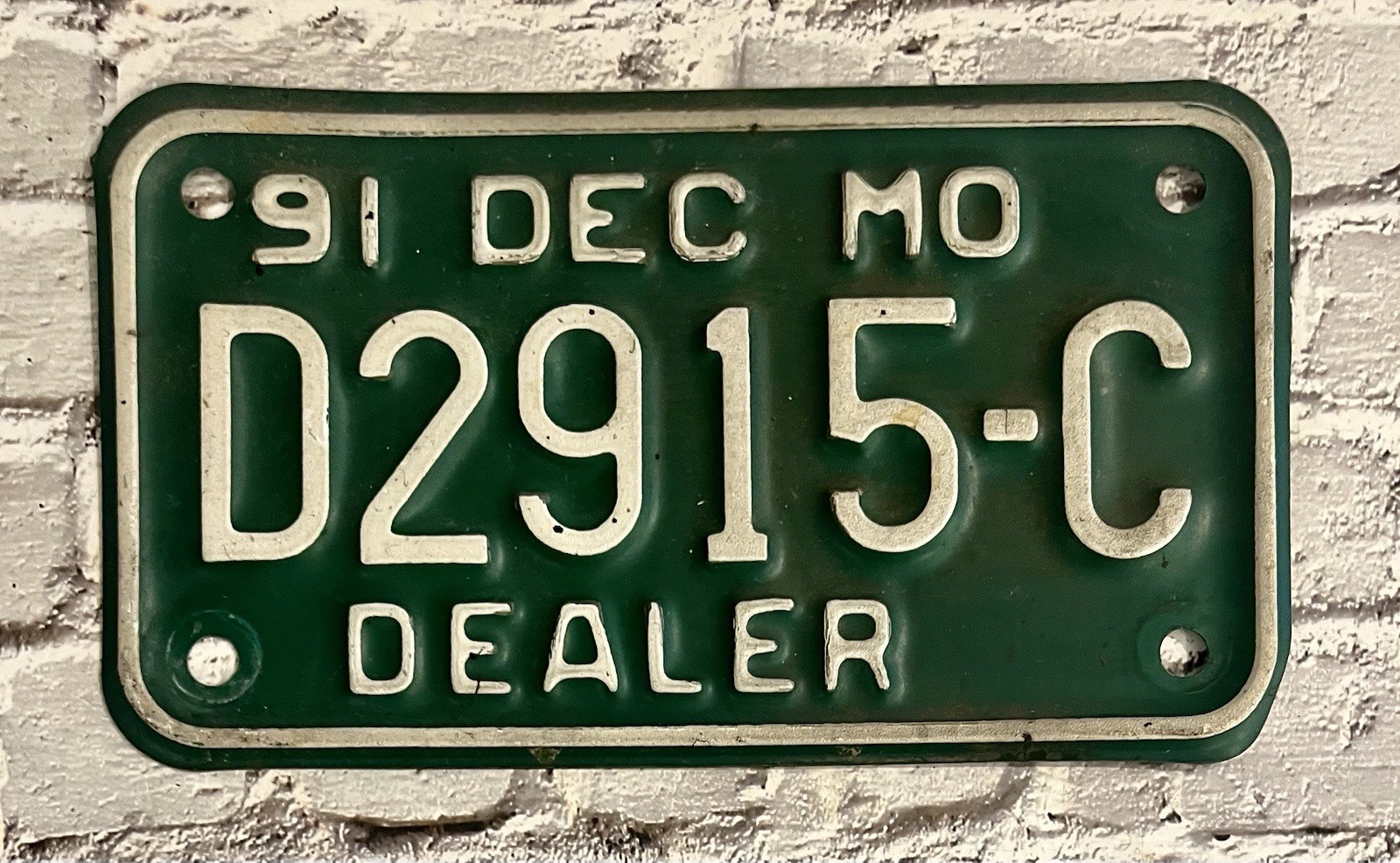 1991 Missouri Motorcycle License Plate DEALER D2915-C