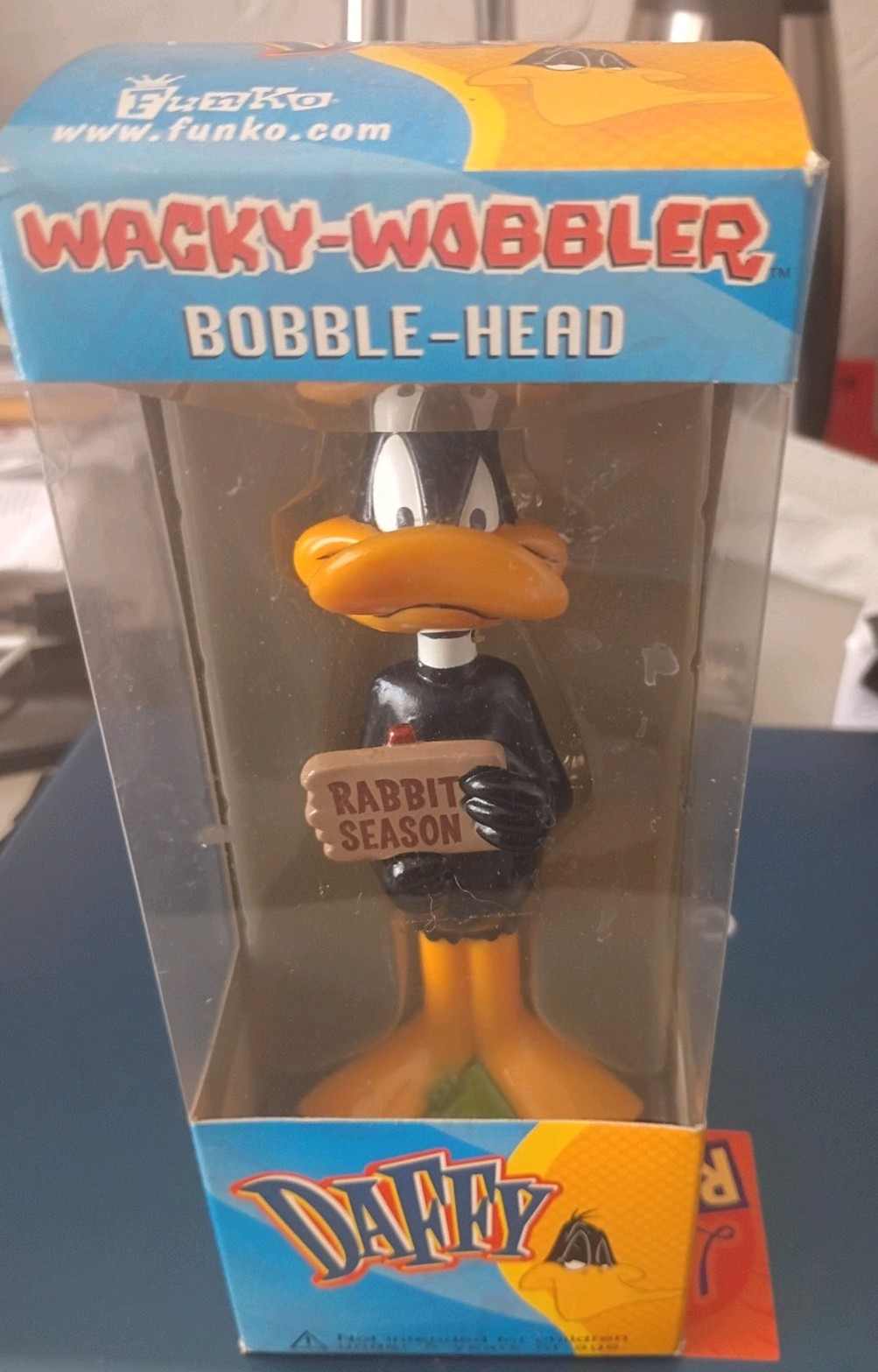 Funko Wacky Wobbler Daffy Duck Bobble Head Rabbit Season Looney Tunes WB w/ Box