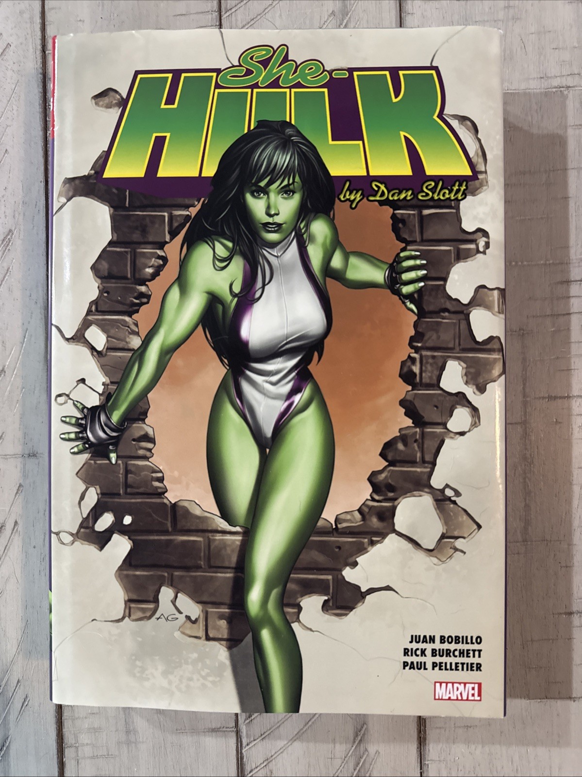 She-Hulk by Dan Slott Omnibus (Marvel Comics 2022) Some Printing Errors See Pics