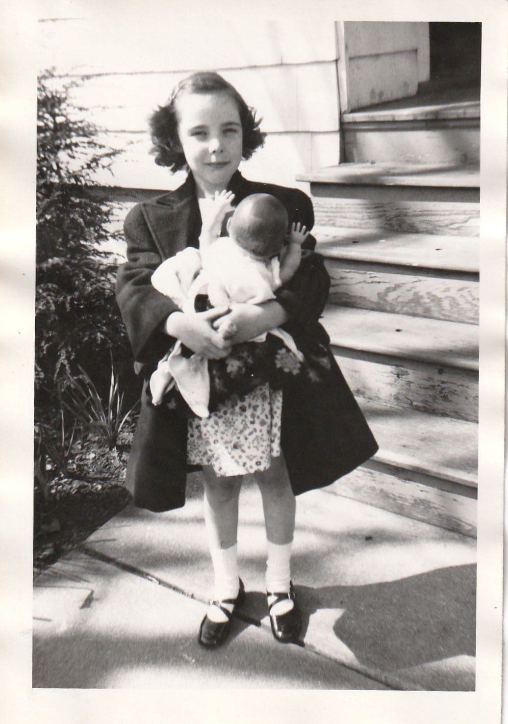 Vintage Photo 1940s Young Girl Baby Doll Toy Dark Coat Fashion American Hairdo