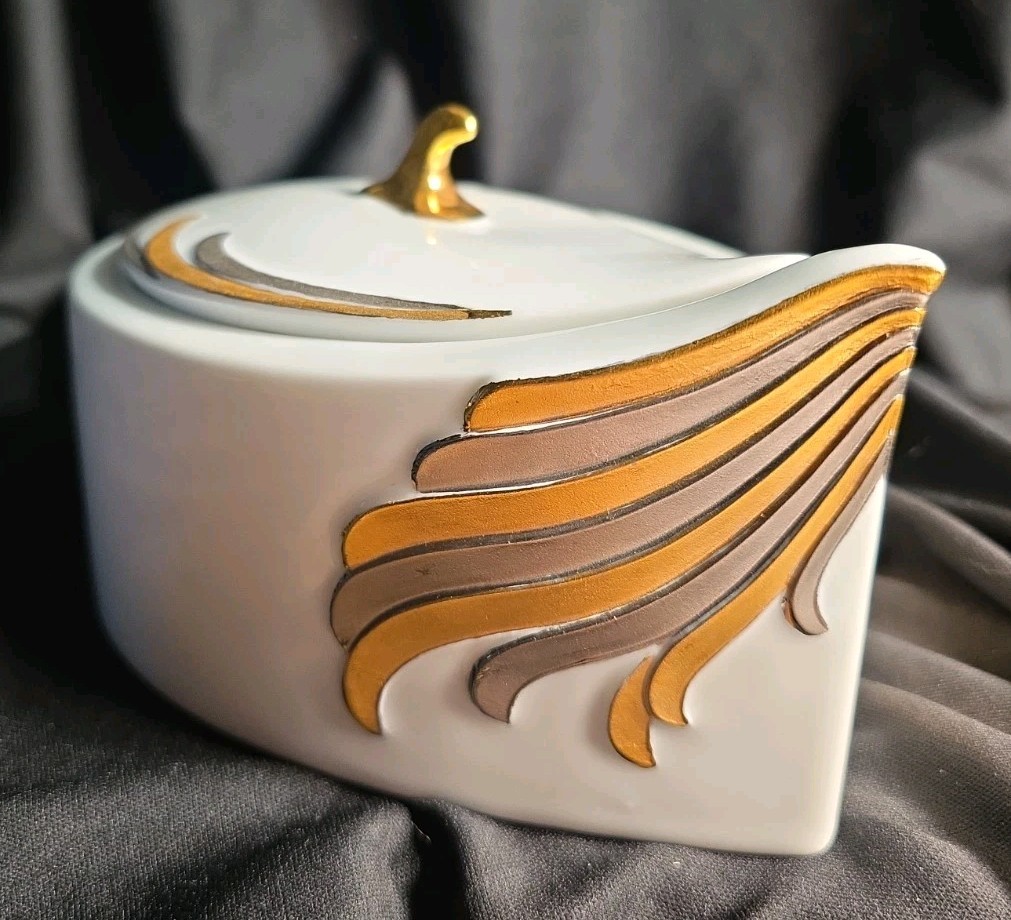 Vintage Kaiser Lidded Porcelain Tear-Drop Shape Trinket Box W. Germany, Unique 