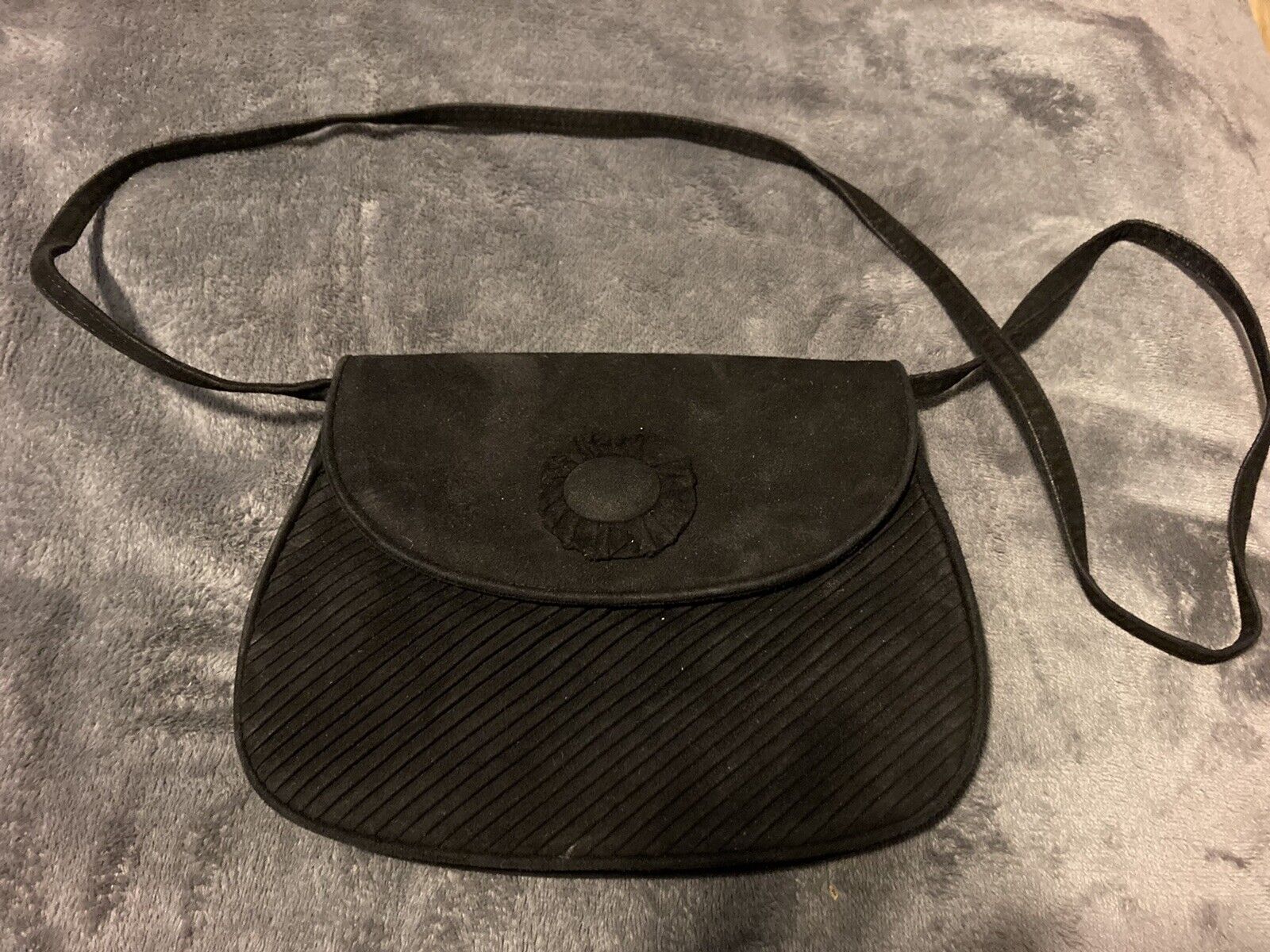 Bottega Veneta Crossbody Black Suede Vintage Bag