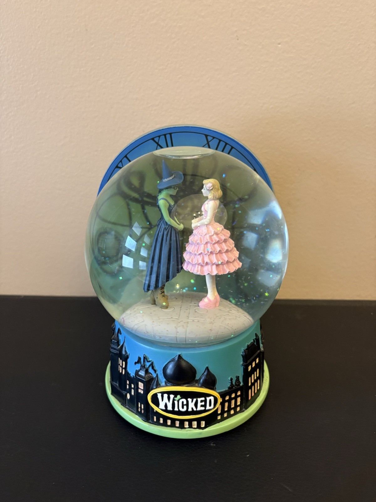 RARE Wicked Musical Snow Globe Oz Broadway DANCING THROUGH LIFE 2013 RARE Wicked Musical Snow Globe Oz Broadway DANCING THROUGH LIFE 2013