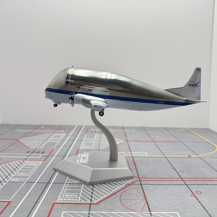 Spot SQ Wings 1/200 NASA B-377SGT Guppy N941NA alloy aircraft model Spot SQ Wings 1/200 NASA B-377SGT Guppy N941NA alloy aircraft model
