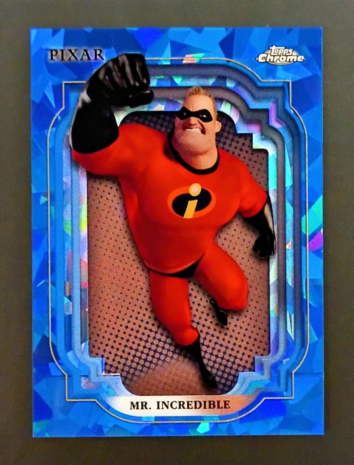 2024 Topps Chrome Sapphire Disney #95 MR. INCREDIBLE Blue Base - *READ*