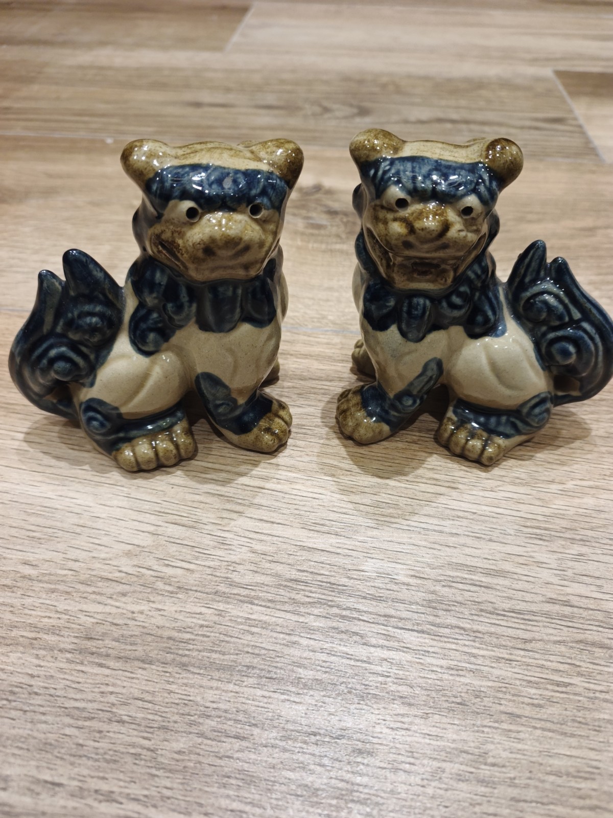 Vintage Japanese Okinawan Shisa Komainu Foo Dogs Ceramic Guardian Lions Pair