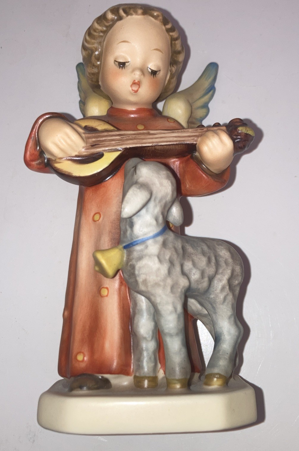 Vintage 1983 Hummel #83 Angel Serenade w/ Lamb & Mandolin Figurine 5 1/2\