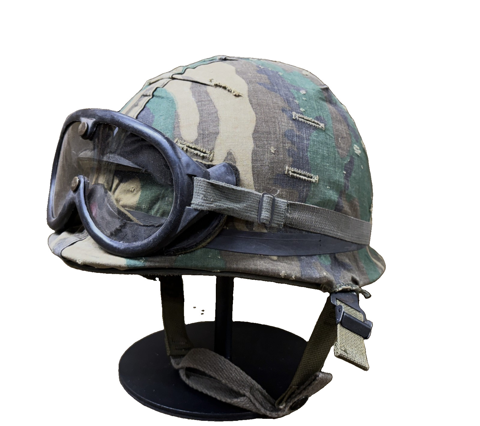 GENUINE US ARMY / USMC MILITARY M1 COMBAT HELMET with ERDL CAMO COVER & GOGGLES