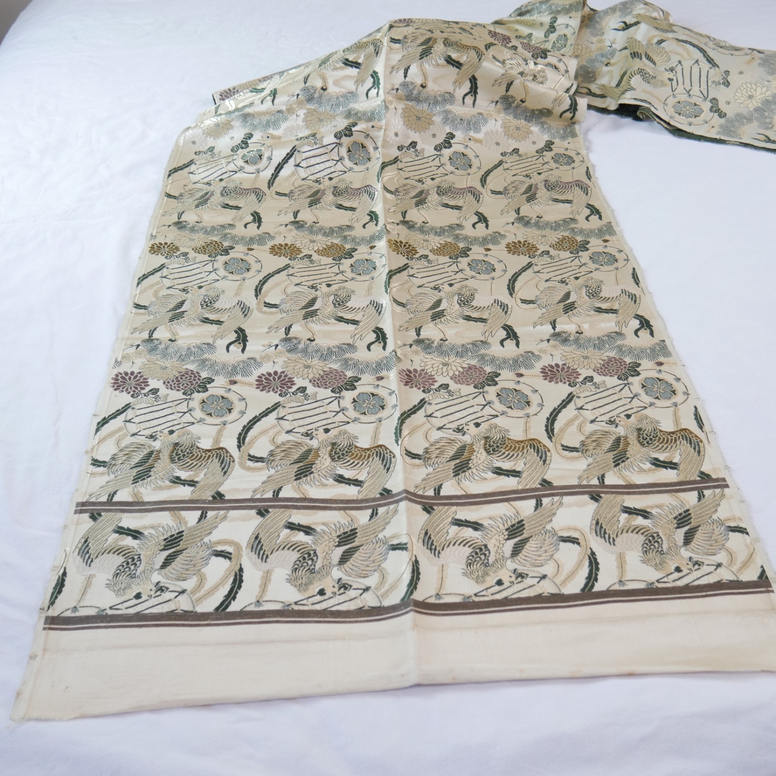 Vintage Japanese Silk ? Kimono Fabric Brocade 156\