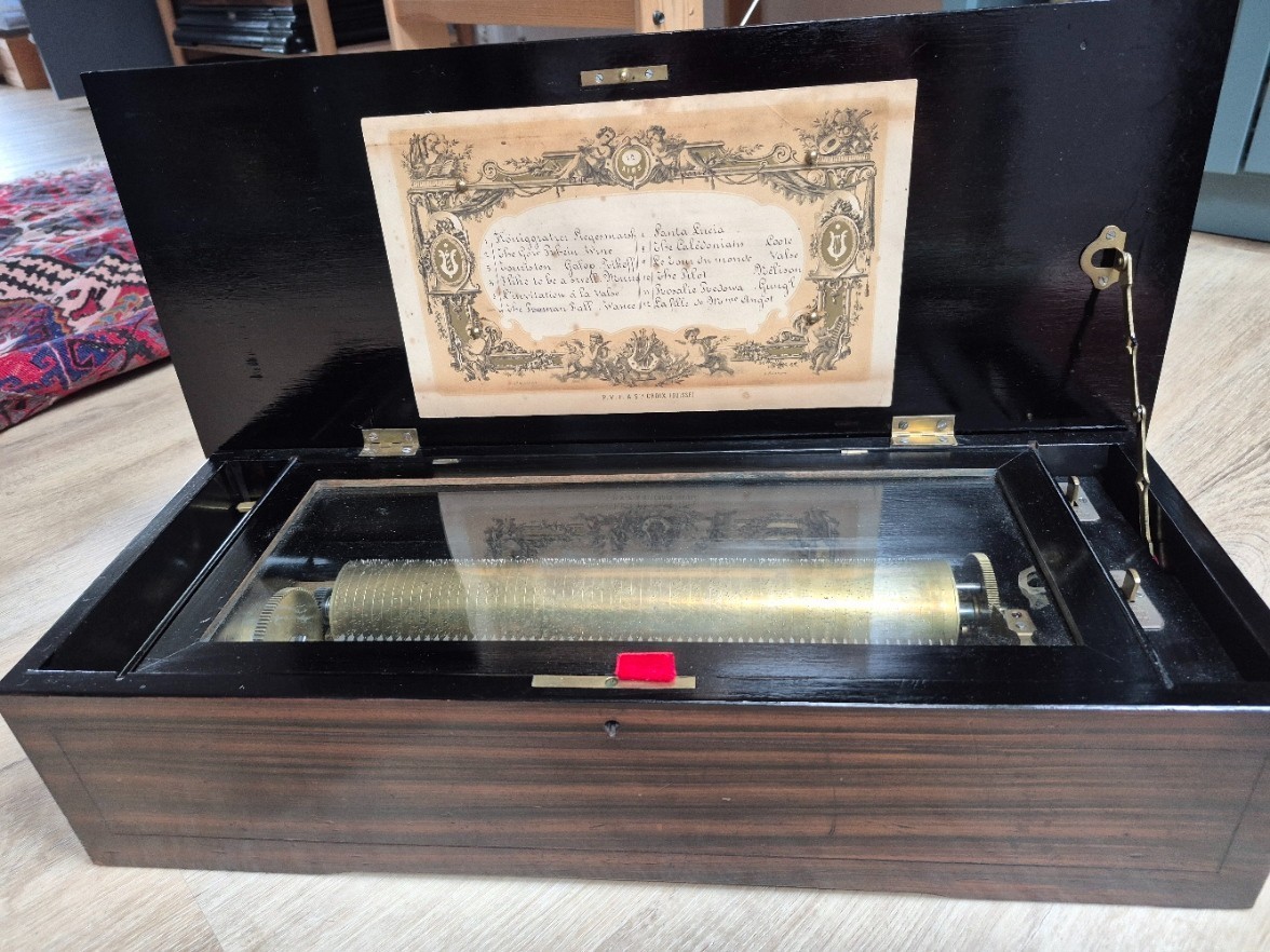 Antique music box, music box, paillard, PVF signed 1870-1880