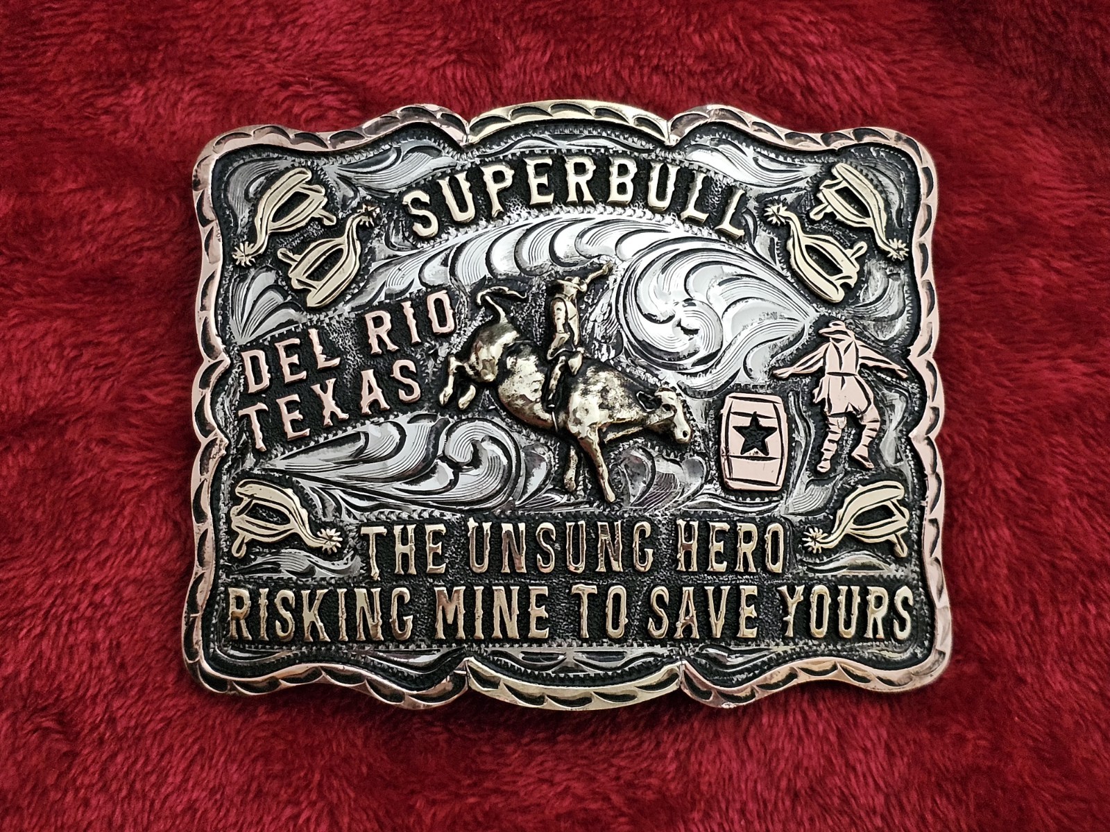 Bullfighter X~Treme☆Superbull☆RODEO CHAMPION TROPHY BUCKLE☆Del Rio Tex☆Rare☆654
