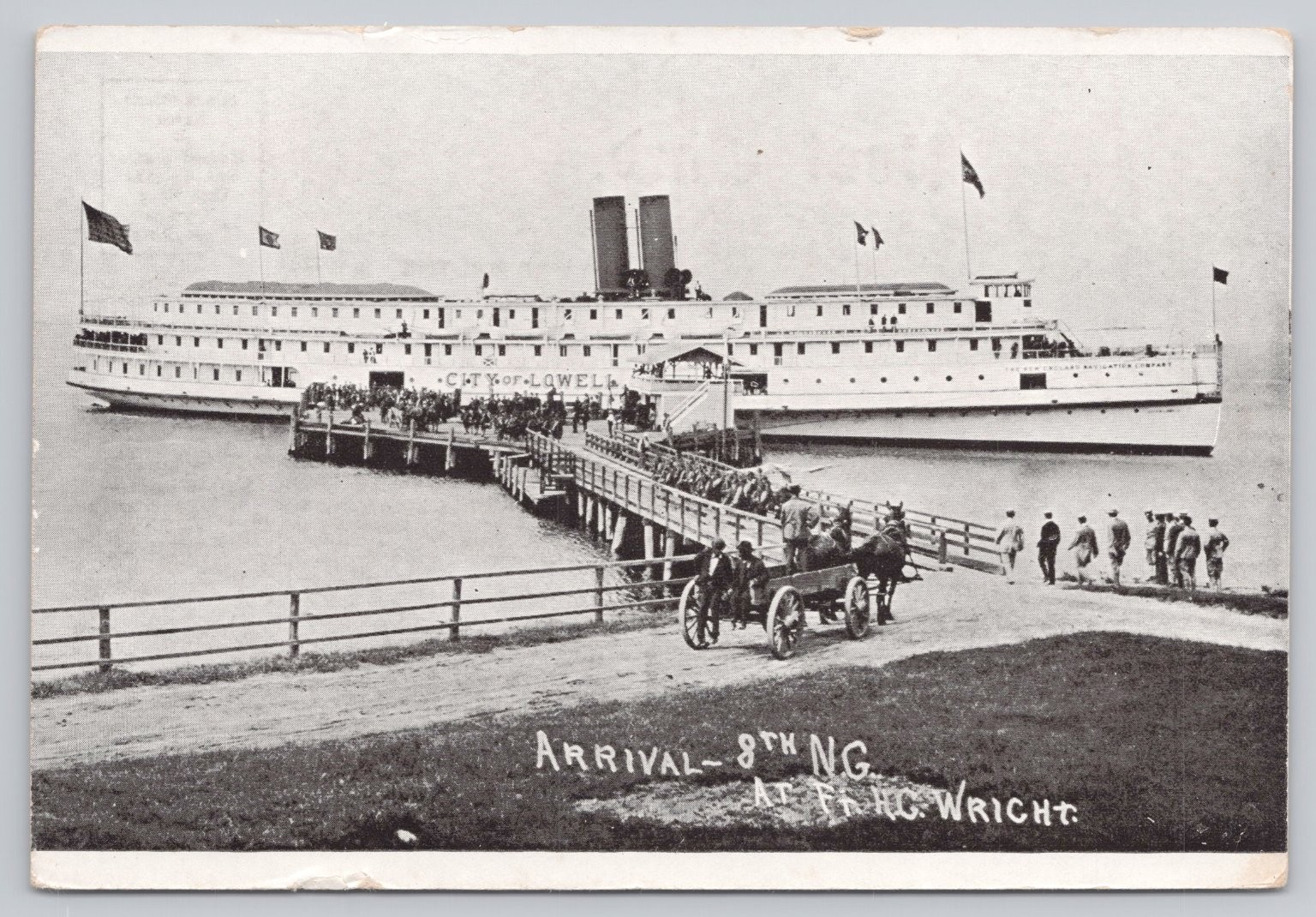 Steamboat C.H. NOR-LOWELL at Fort H.G. Wright Norwich Line Postcard Steamboat C.H. NOR-LOWELL at Fort H.G. Wright Norwich Line Postcard