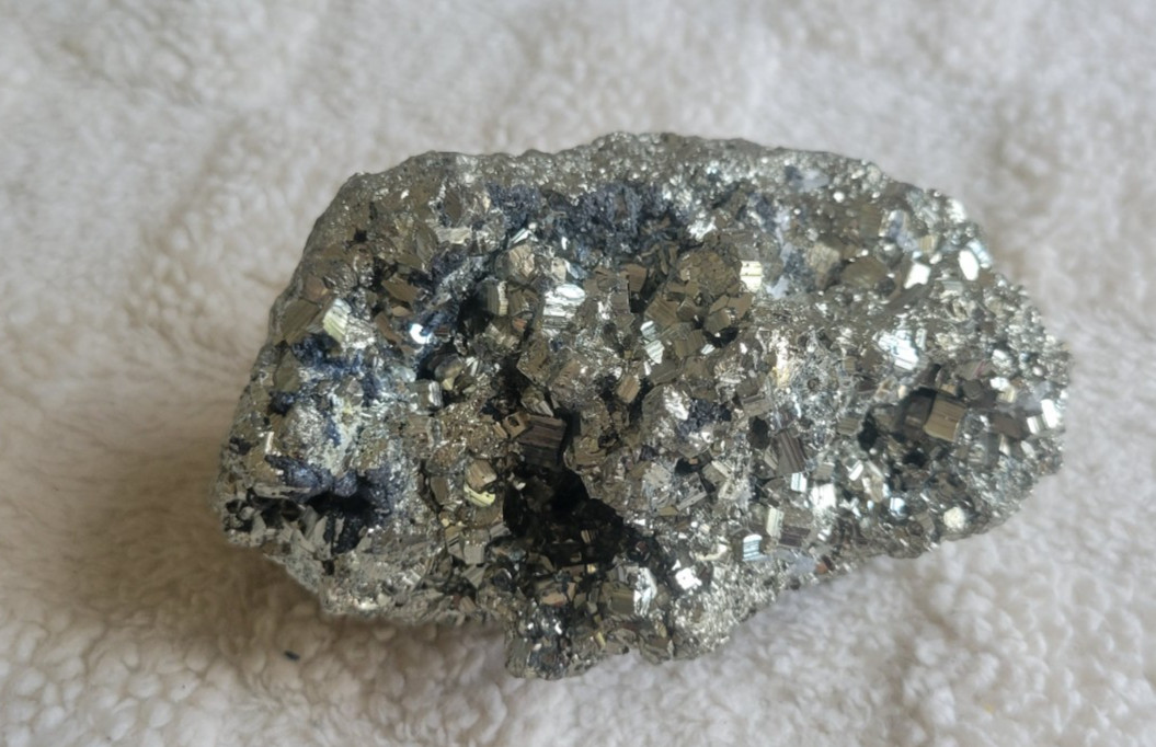 2.2 LB  Beautiful Natural Shiny Pyrite Crystal - 4.5 \