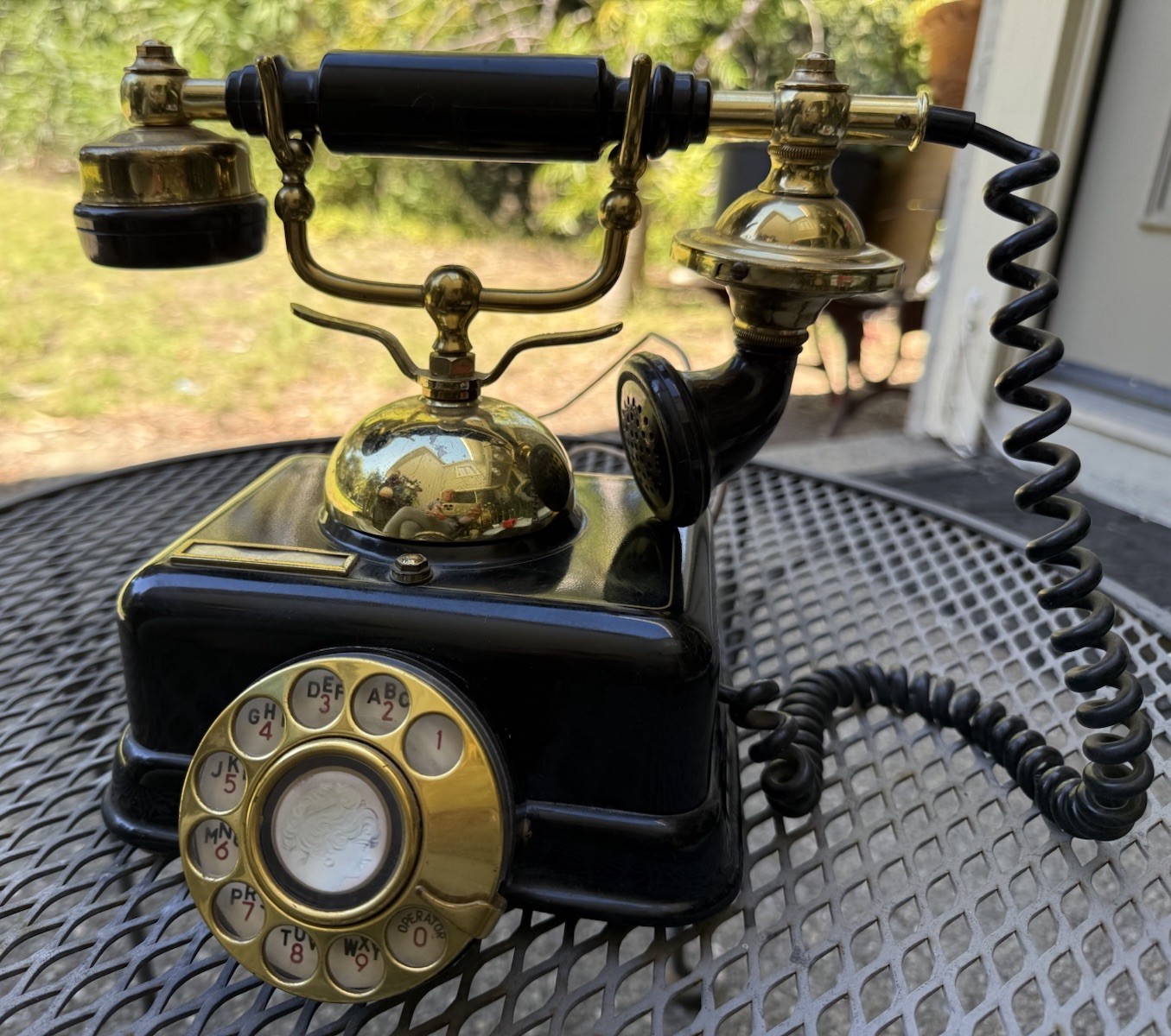 Vintage 1960\'s Rotary Telephone French Style Modell Marquis TelMade in Korea
