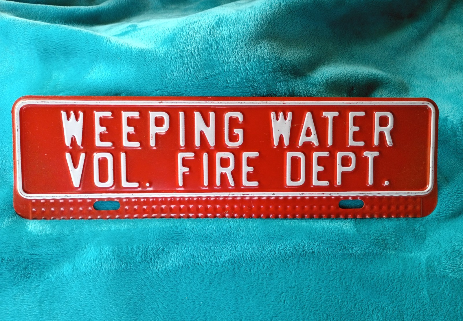 Vintage Weeping Water Volunteer Fire Department License Plate Topper