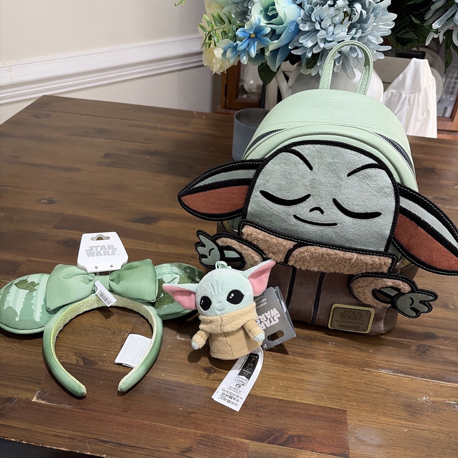 Disney Loungefly Star Wars Mandalorian Grogu Baby Yoda Mini Backpack NWT
