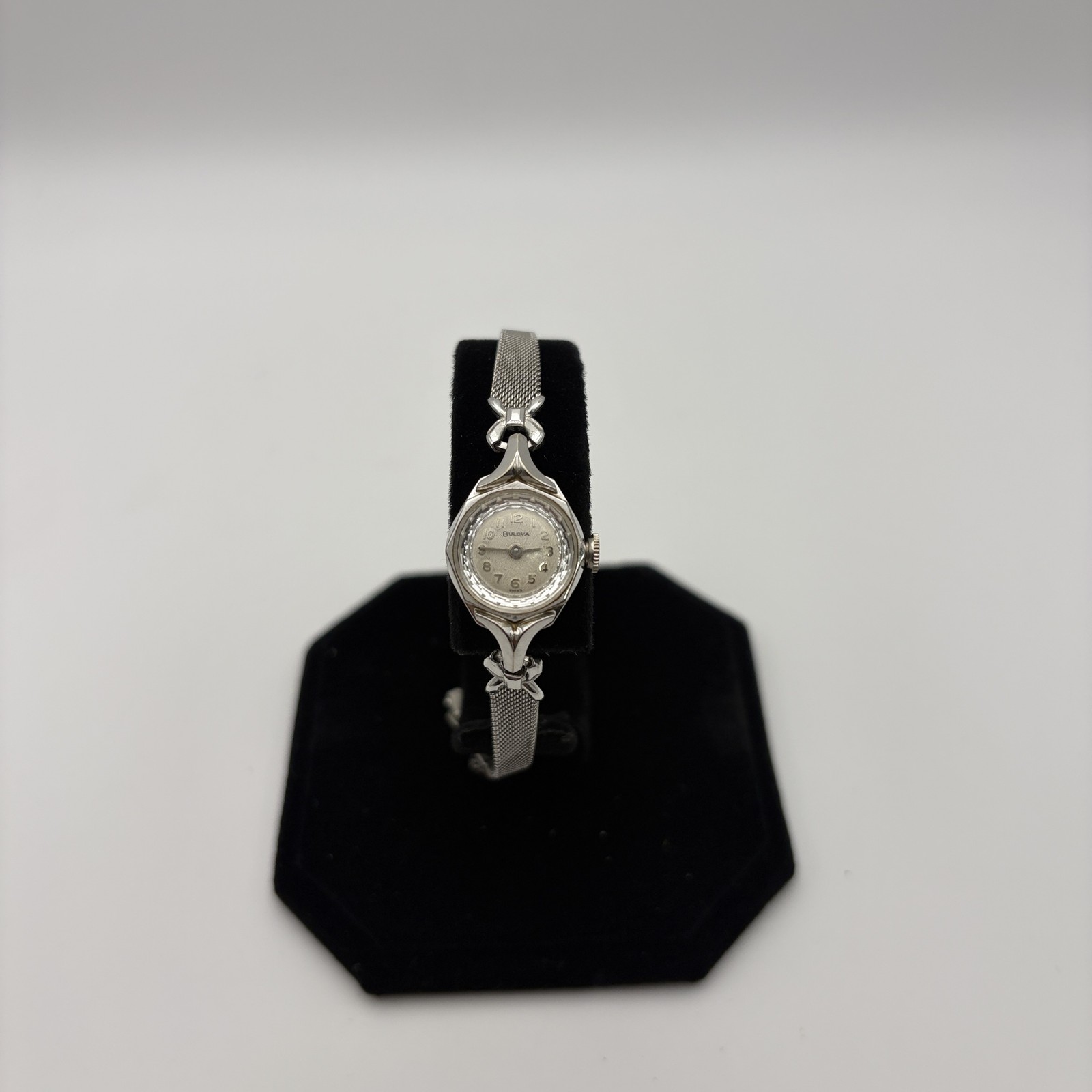 Vintage Bulova 10K RGP Women’s Watch for Parts Fully Wound Not Working