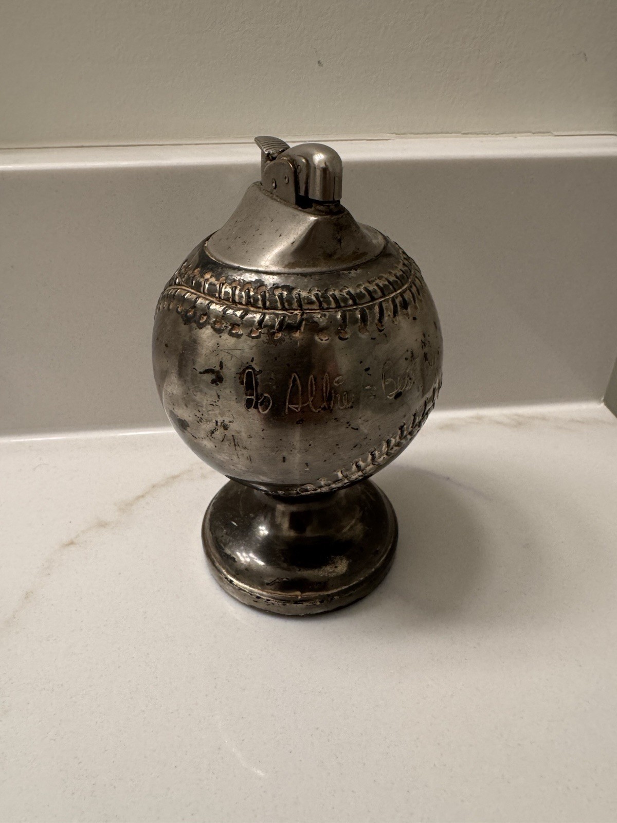 1940s ERA BASEBALL SHAPED LIGHTER