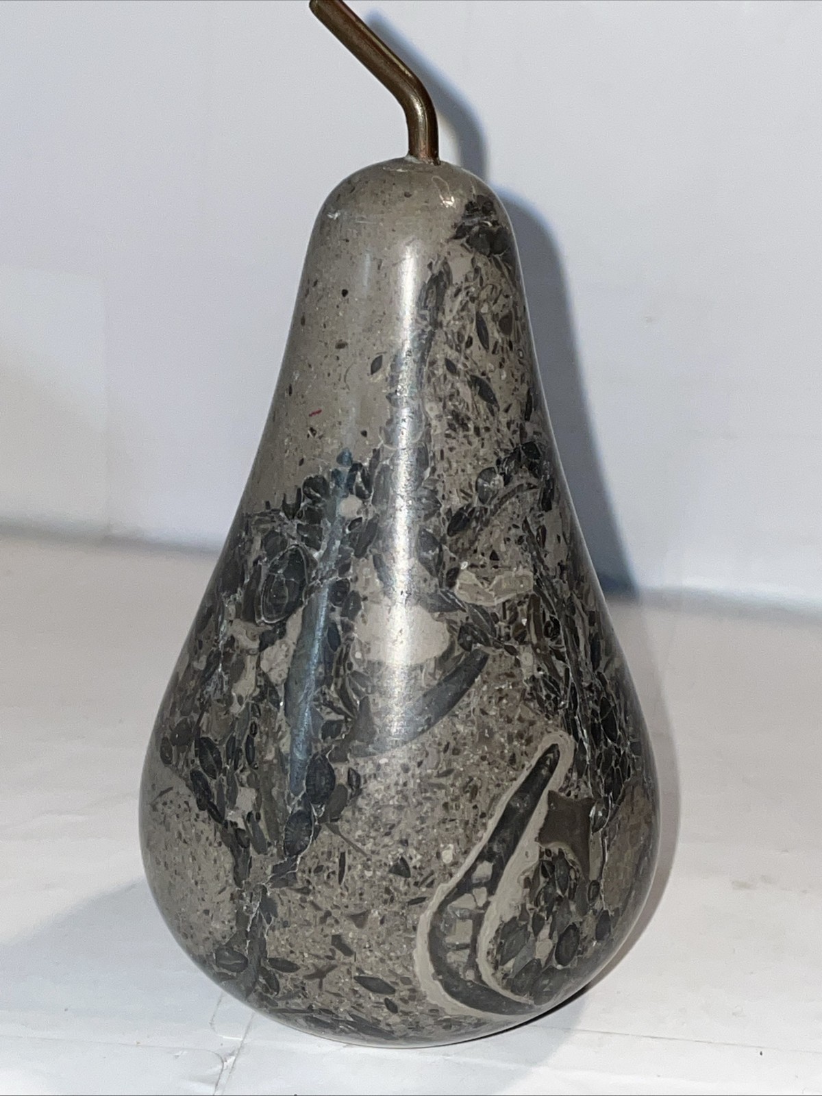 N63 Rare Fossil Stone Carved PEAR FRUIT DECOR PAPERWEIGHT One Of A Kind Unique N63 Rare Fossil Stone Carved PEAR FRUIT DECOR PAPERWEIGHT One Of A Kind Unique