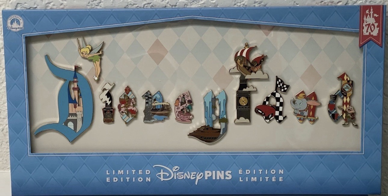 Disneyland Marquee 70th Anniversary 11 Pin Box set Limited Edition 2200