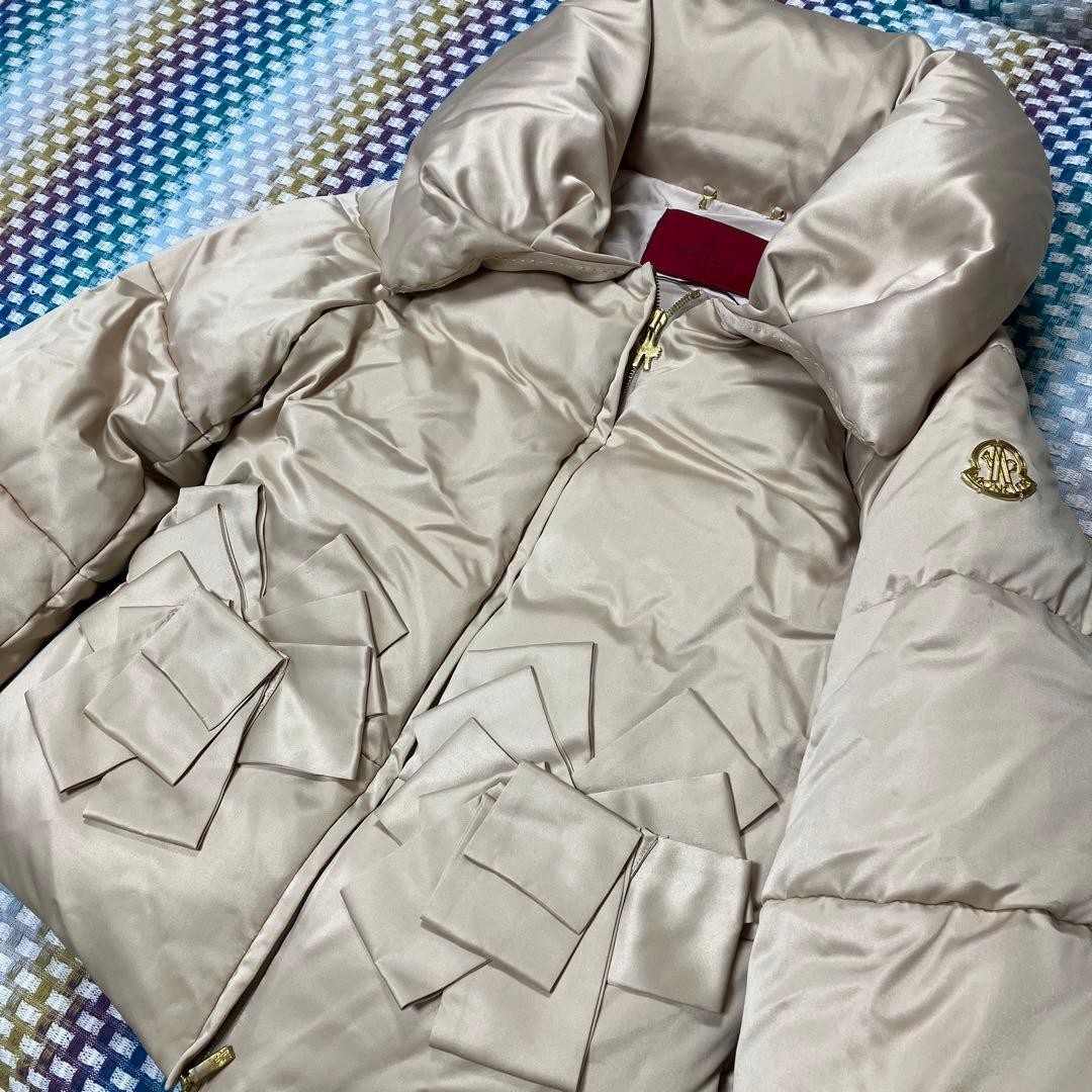 Moncler Model Champagne Gold Women Rare Collaboration Model Limited Edition VHTF