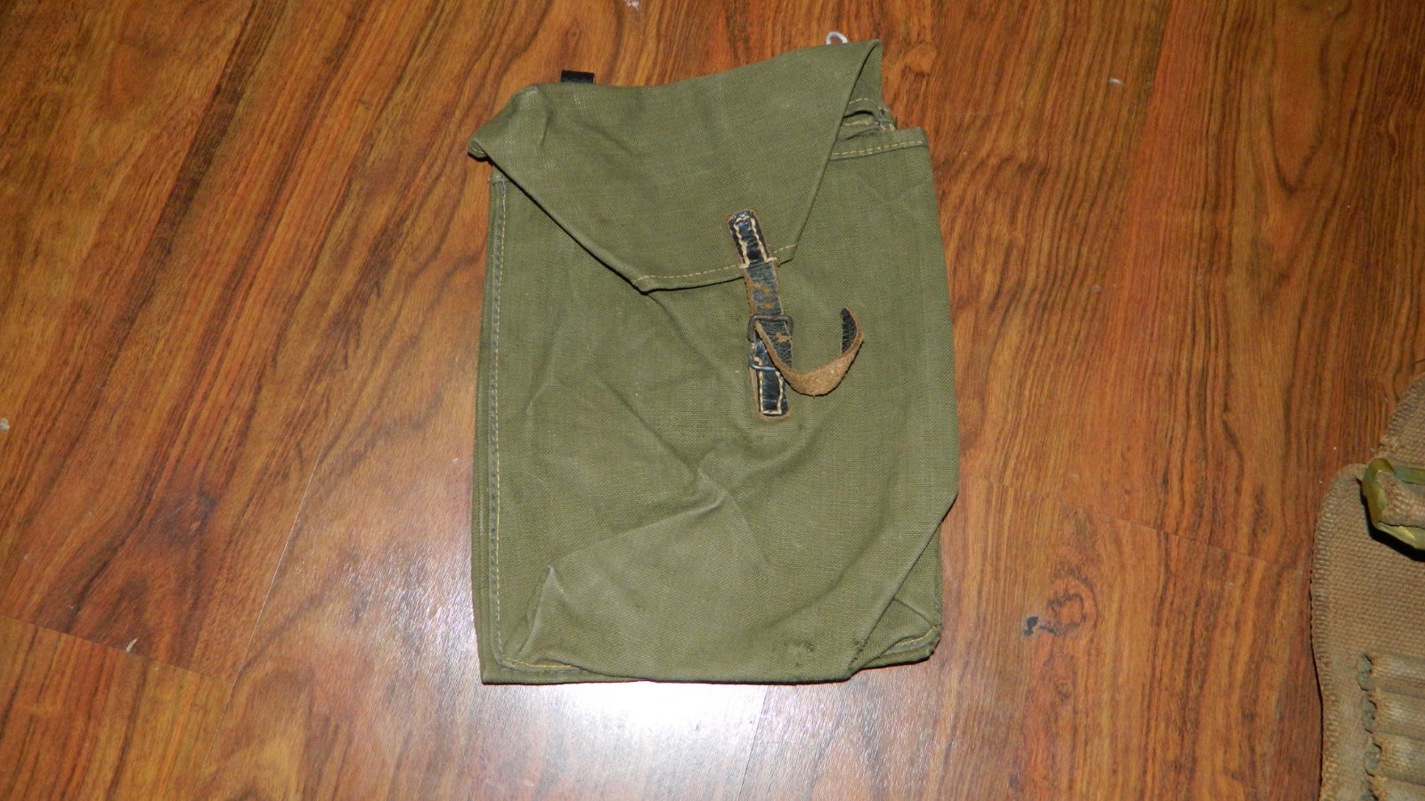 German WW2  Green Military Bag Field Gear MG POUCH