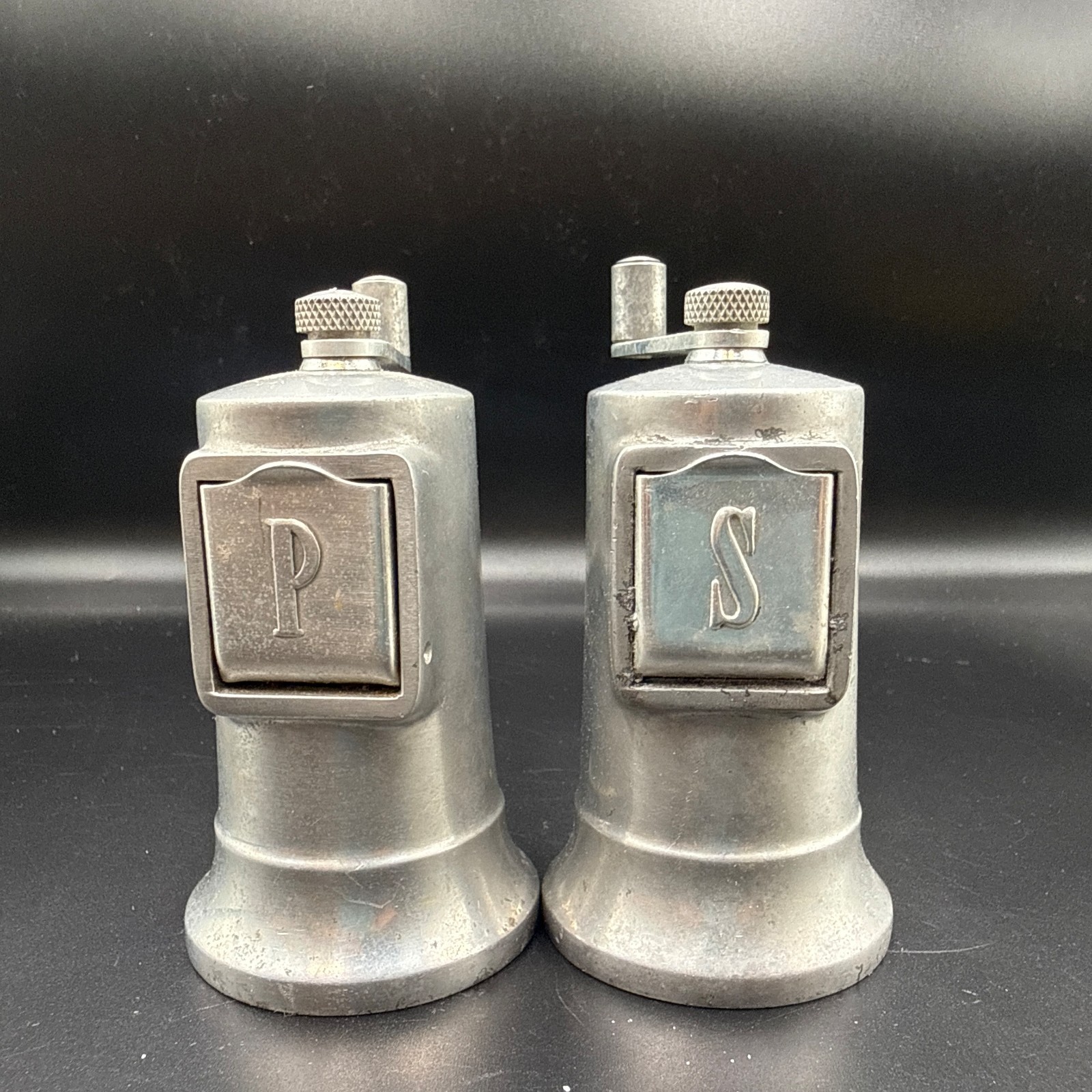 Vintage Perfex Salt And Pepper Mils Grinders Hand Crank