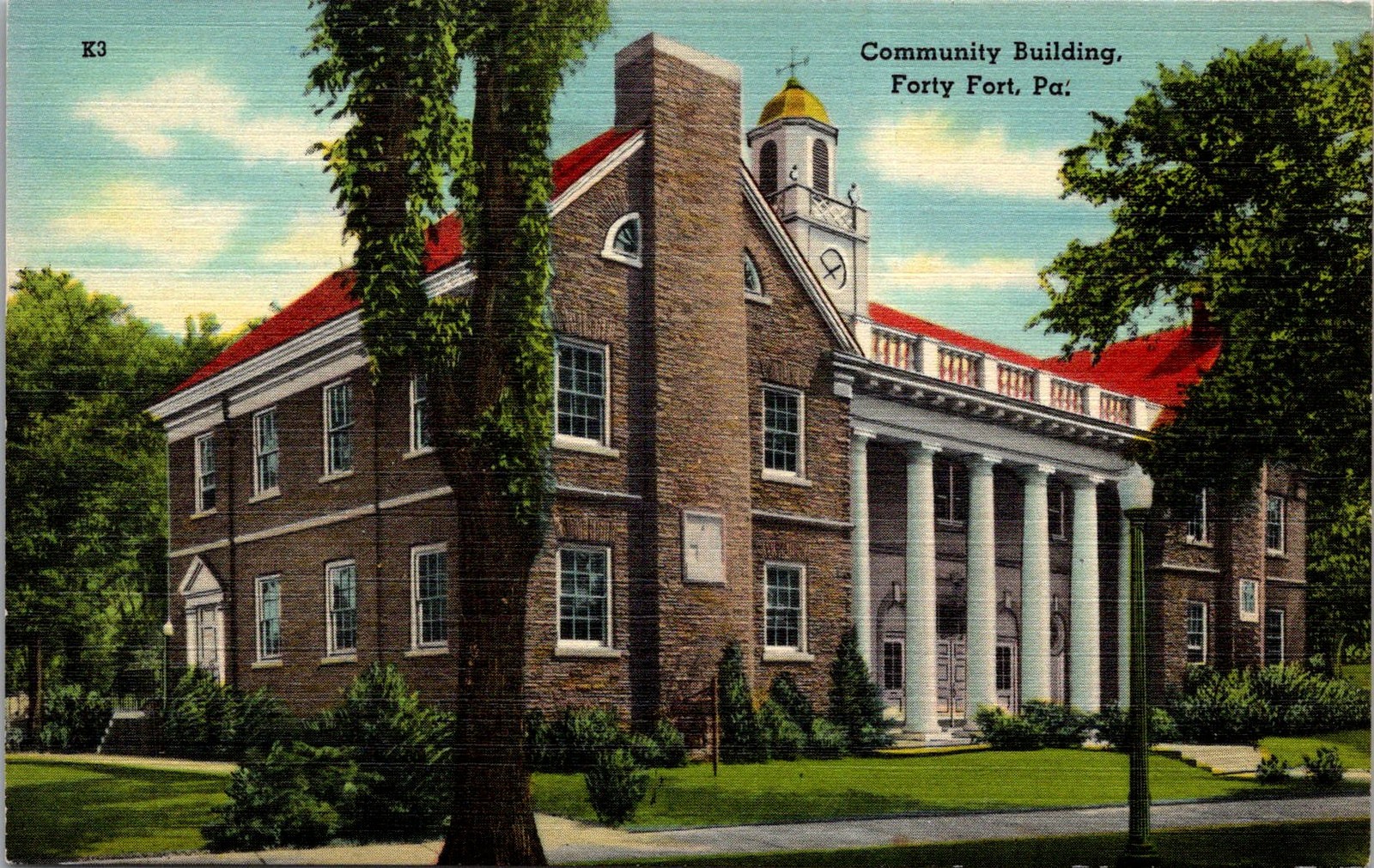Community Building Forty Fort PA Vintage Postcard 5P19-16