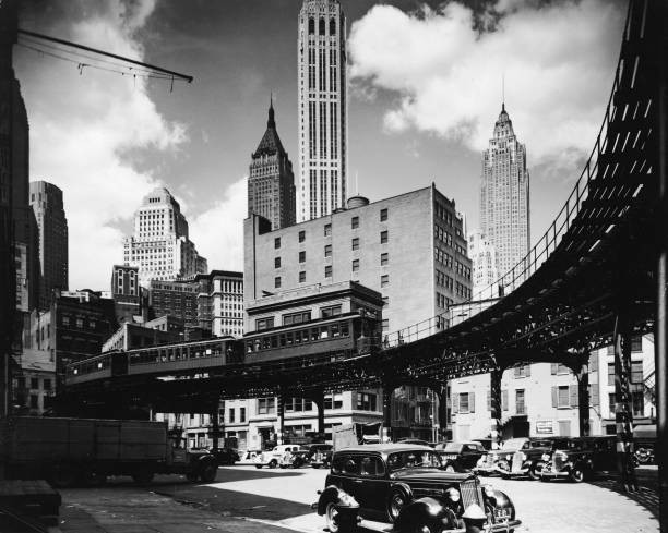 Skyline view Manhattan\'s financial district that shows elevated tr- Old Photo