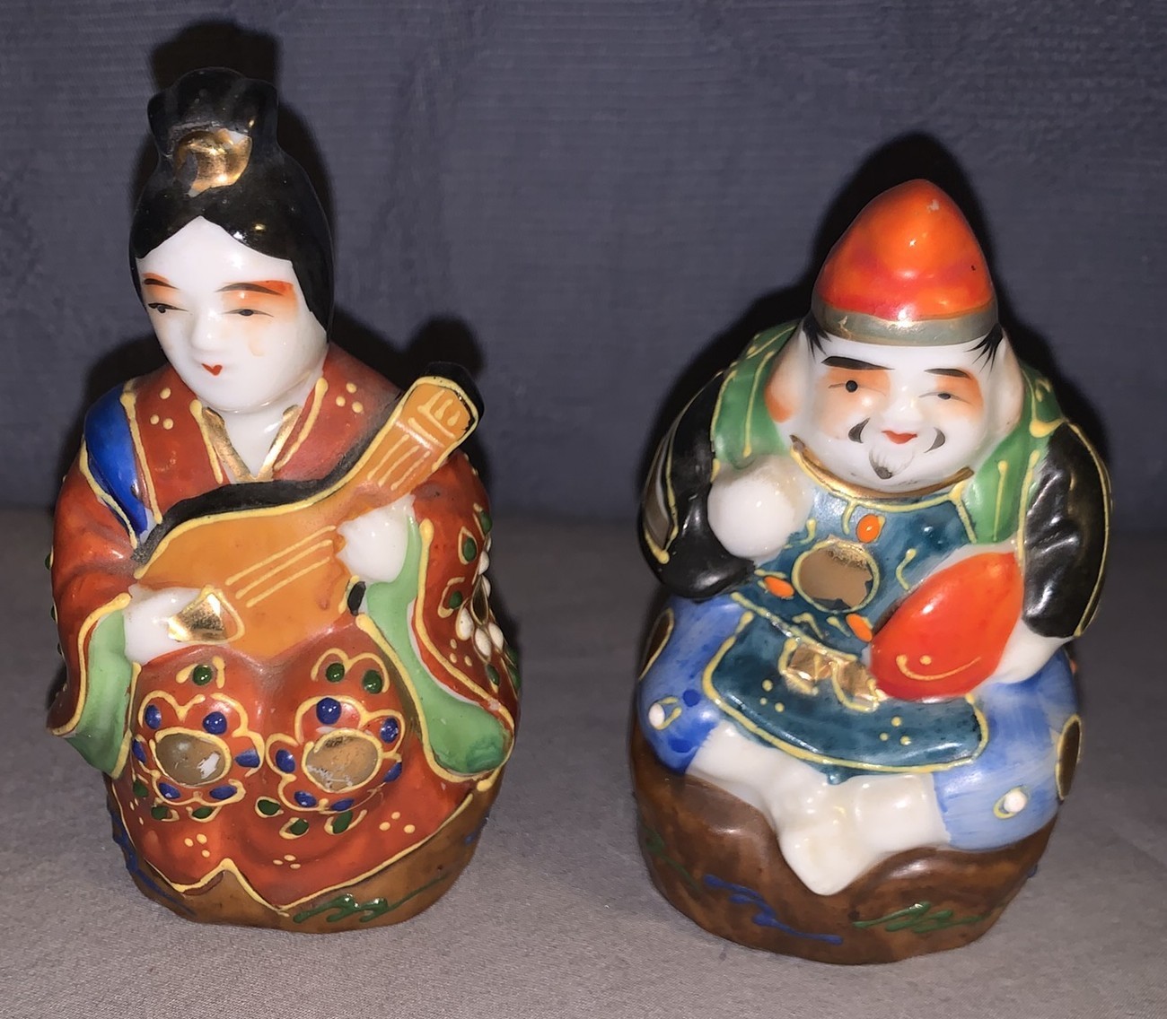 Nice Vintage  Marked  KUTANI  Porcelain  Couple  Figurines