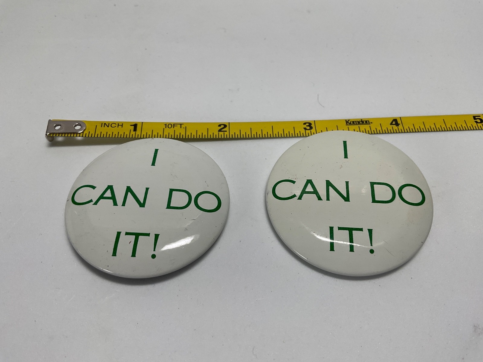 Vintage 1970s Chicago Public Schools I CAN DO IT Pinback Buttons Set of 2 Green