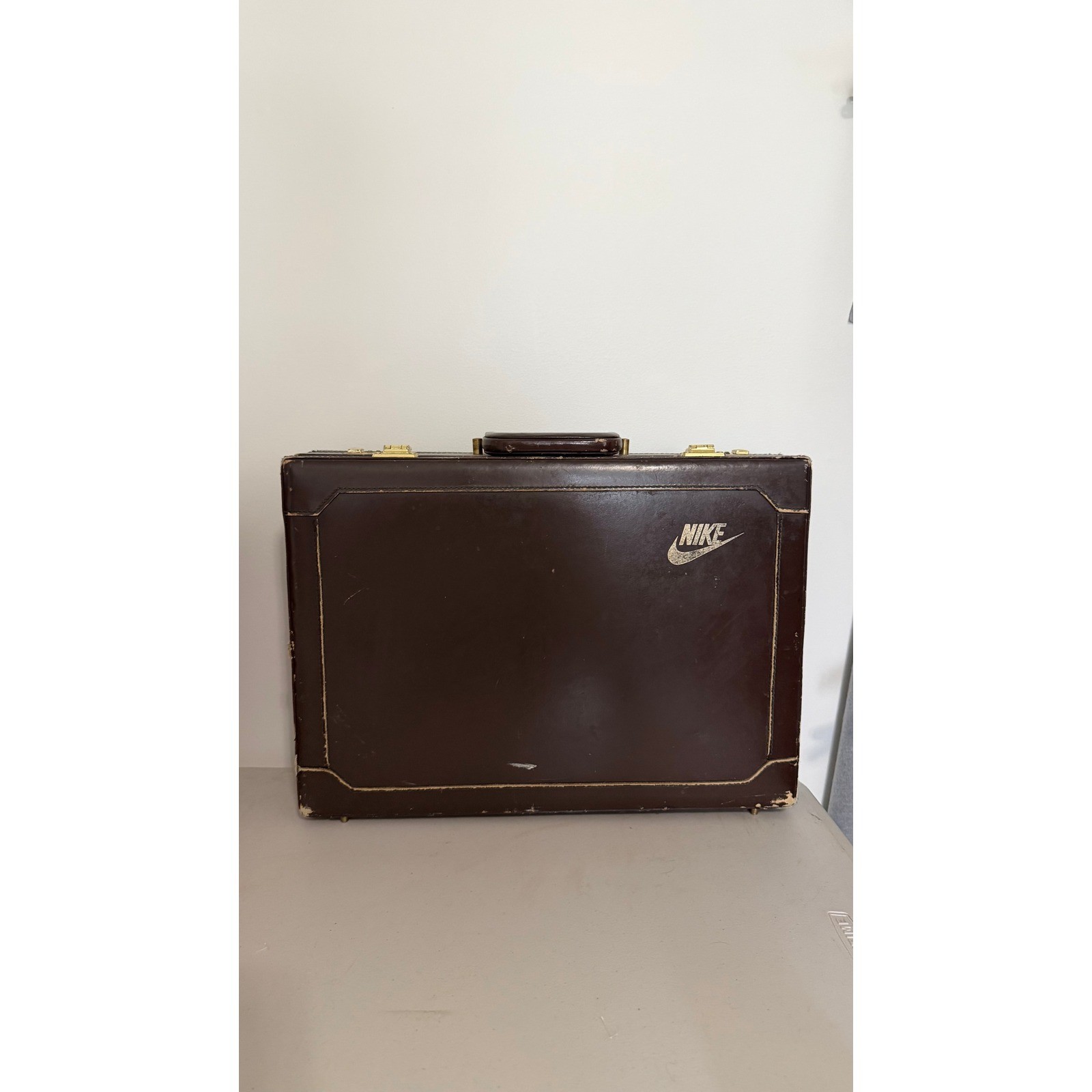 Vintage 80s Nike Employee Promo Briefcase Brown Leather Attache Case RARE