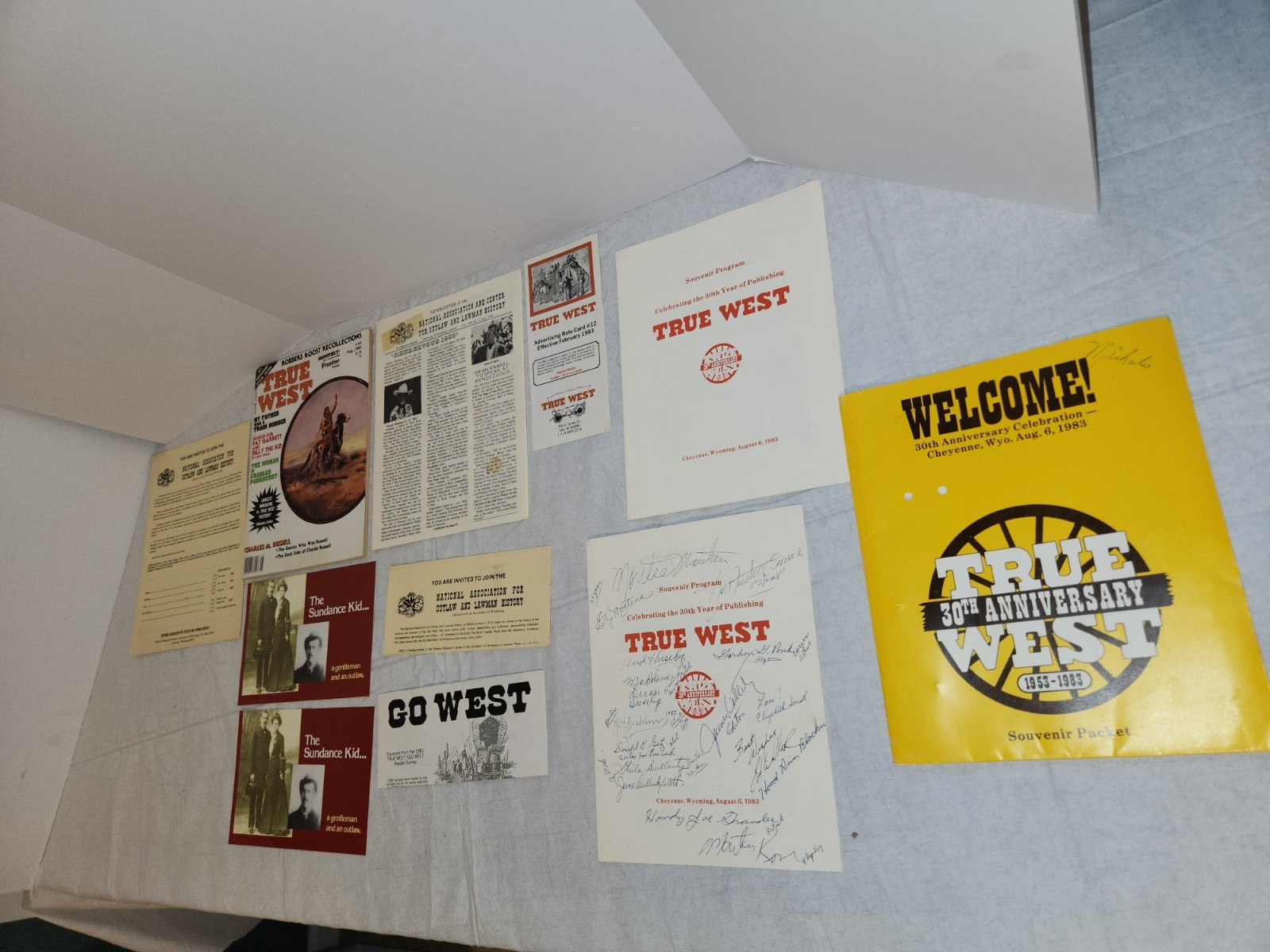True West 30th Anniversary Souvenir Packet 1983, Cheyenne, Signed Souvenir Prog+
