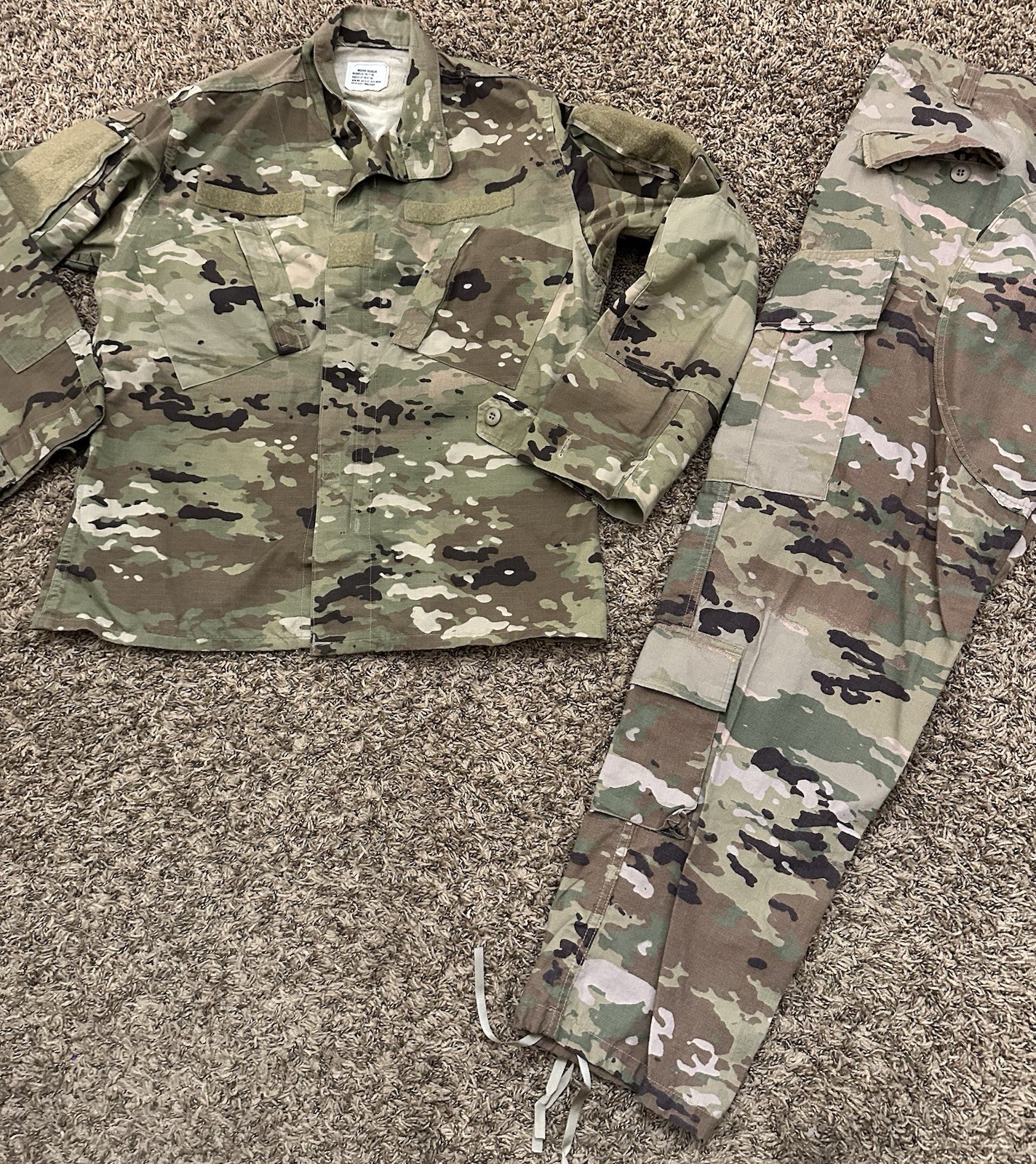 Multicam OCP Combat Coat and Trousers Garrison Large - Regular Set Used