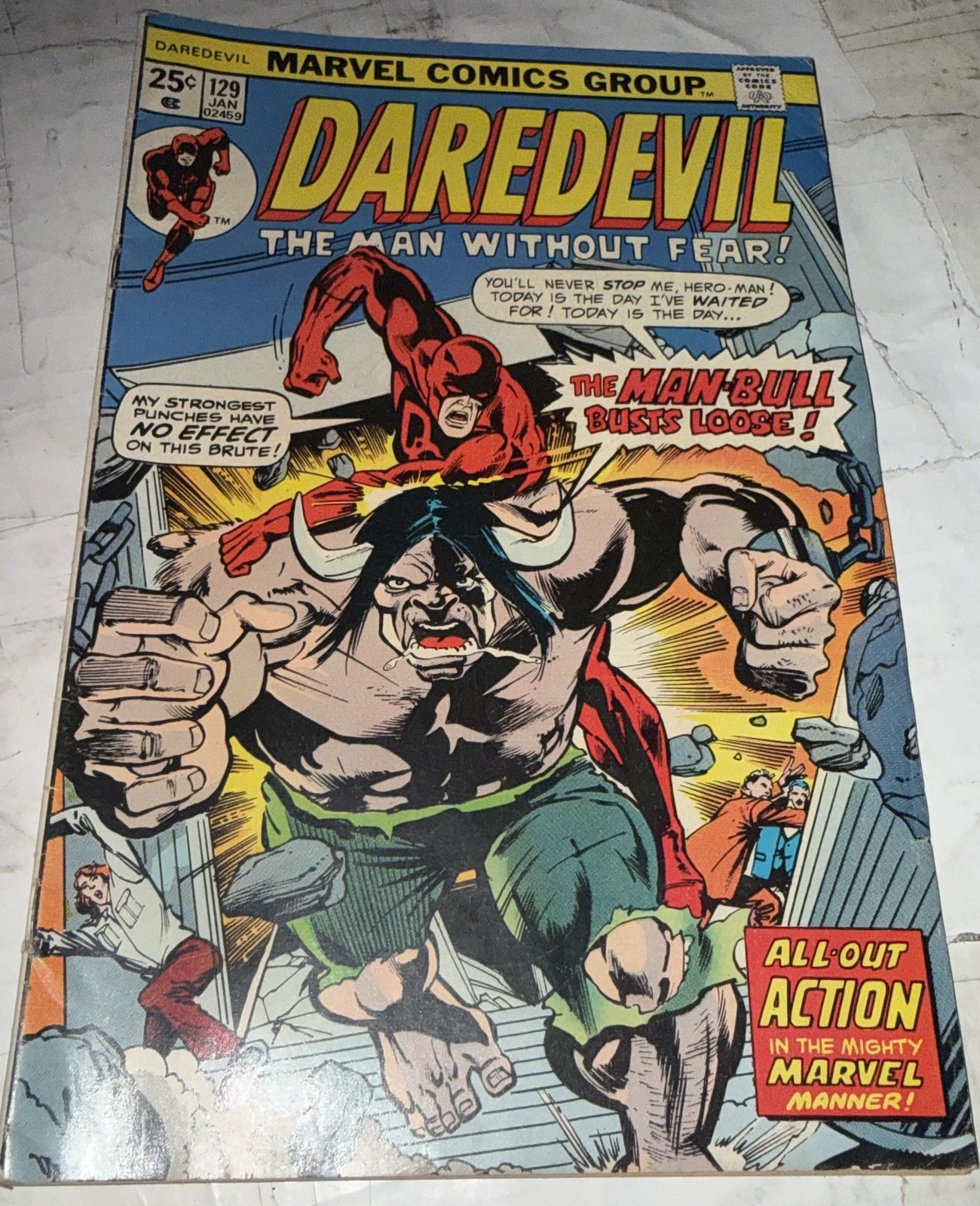 Vintage 1976 Marvel Daredevil #129 Comic Book 25¢ Man-Bull Cover Bronze Age