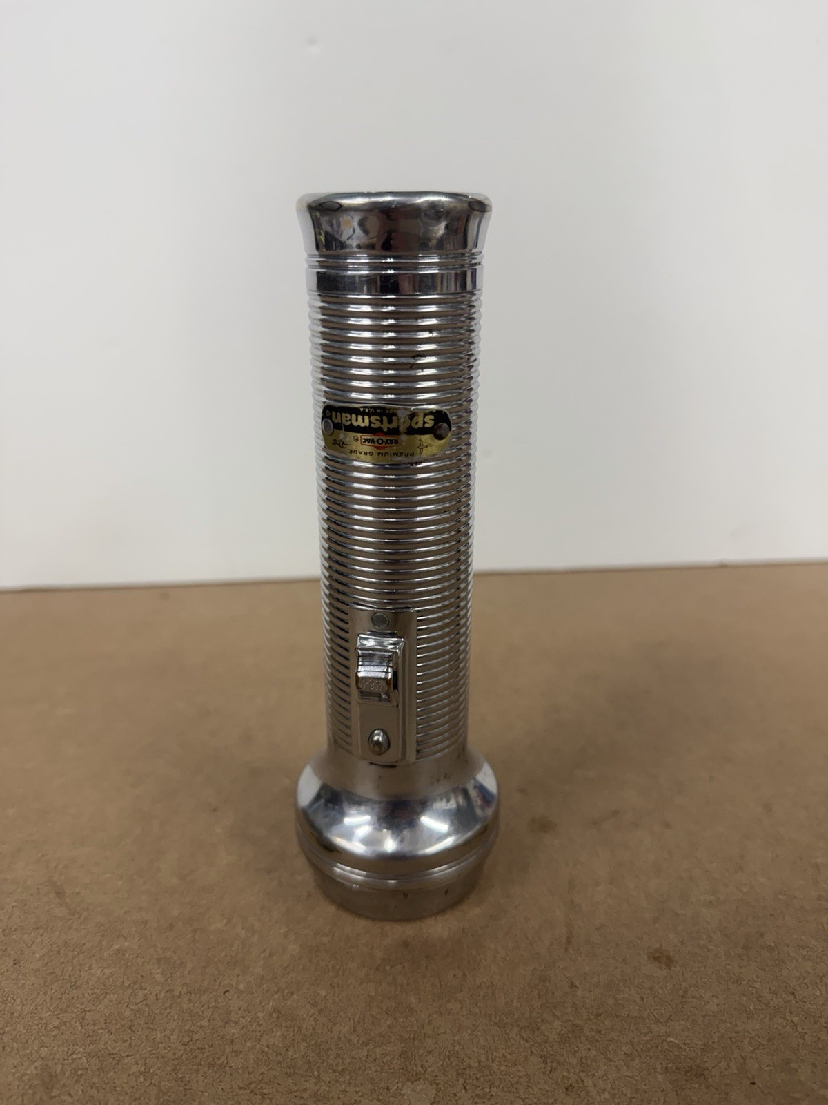 Vintage Ray-O-Vac Sportsman Metal Flashlight works