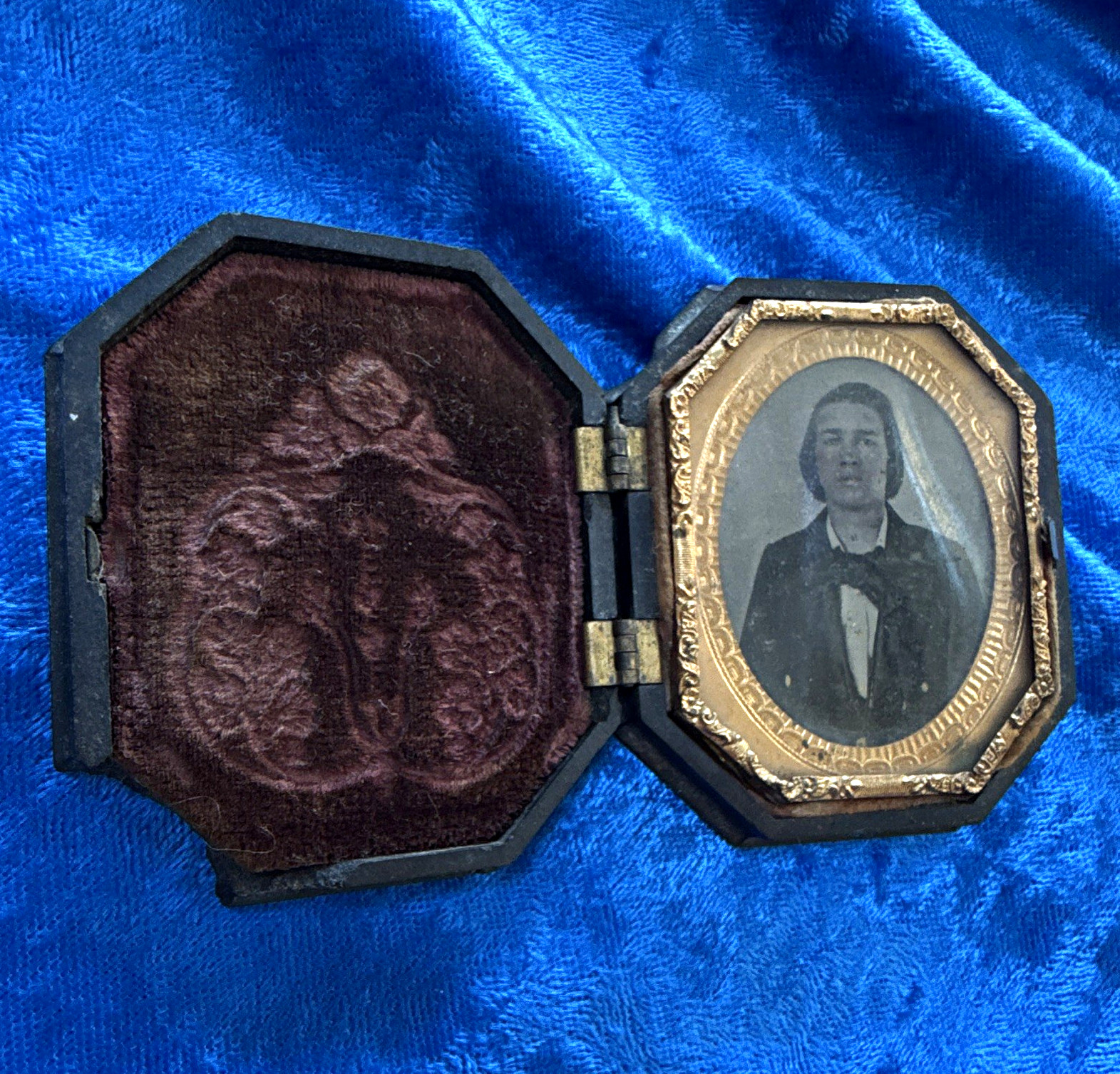 Antique Original Cased Black & White Portrait Photograph of Man