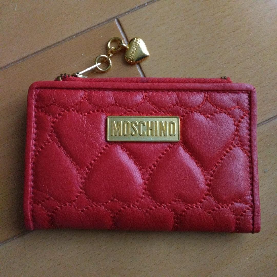 Authentic Moschino Key Case  Minimal Wear Luxury Compact Stylish Premium