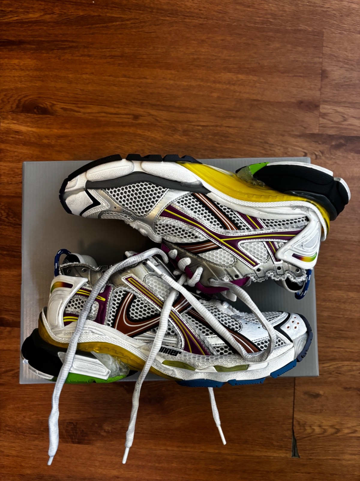 Balenciaga Runner Multi Color Size 8 Brand New